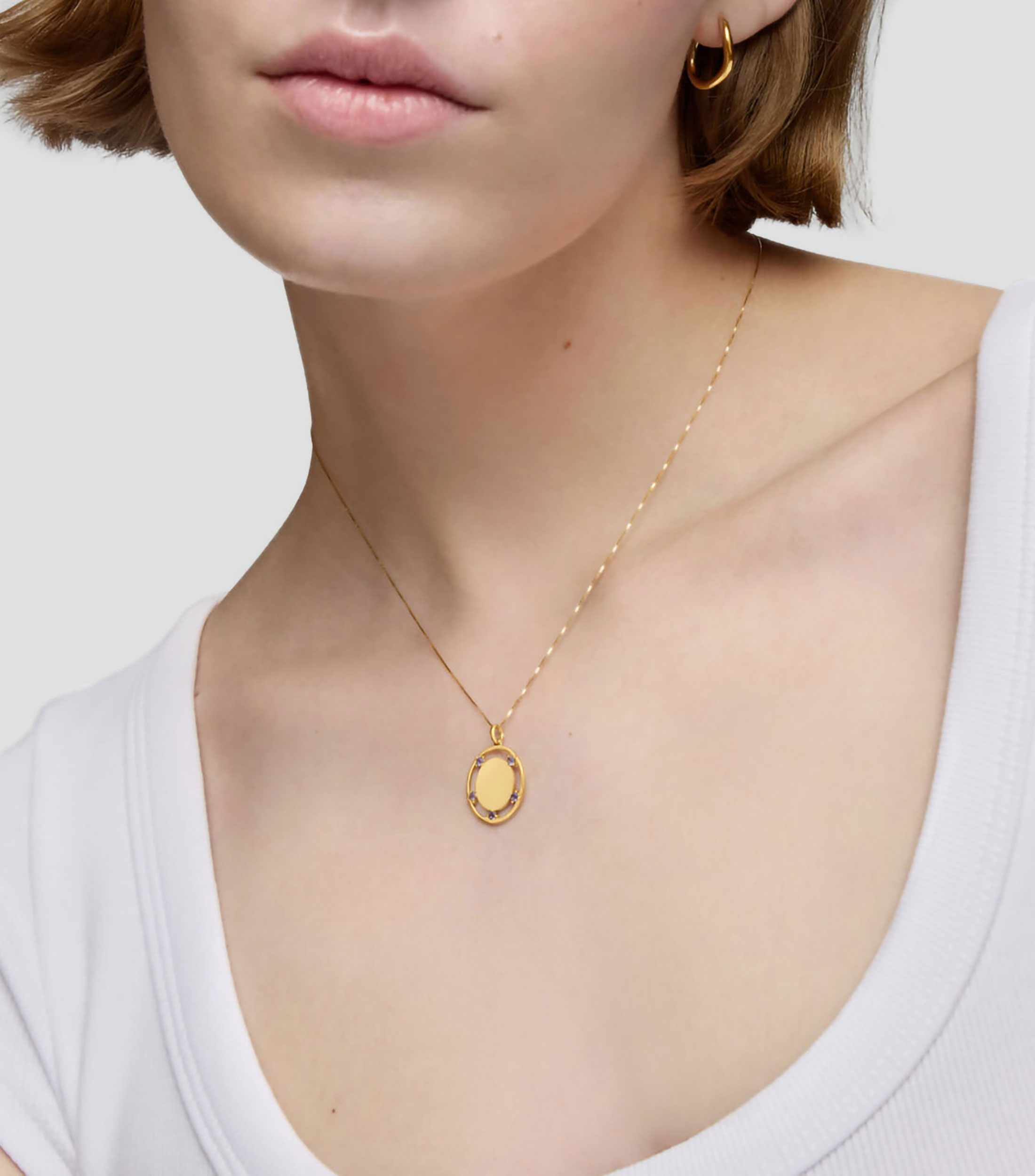 Dije en Oro amarillo Basics Mujer