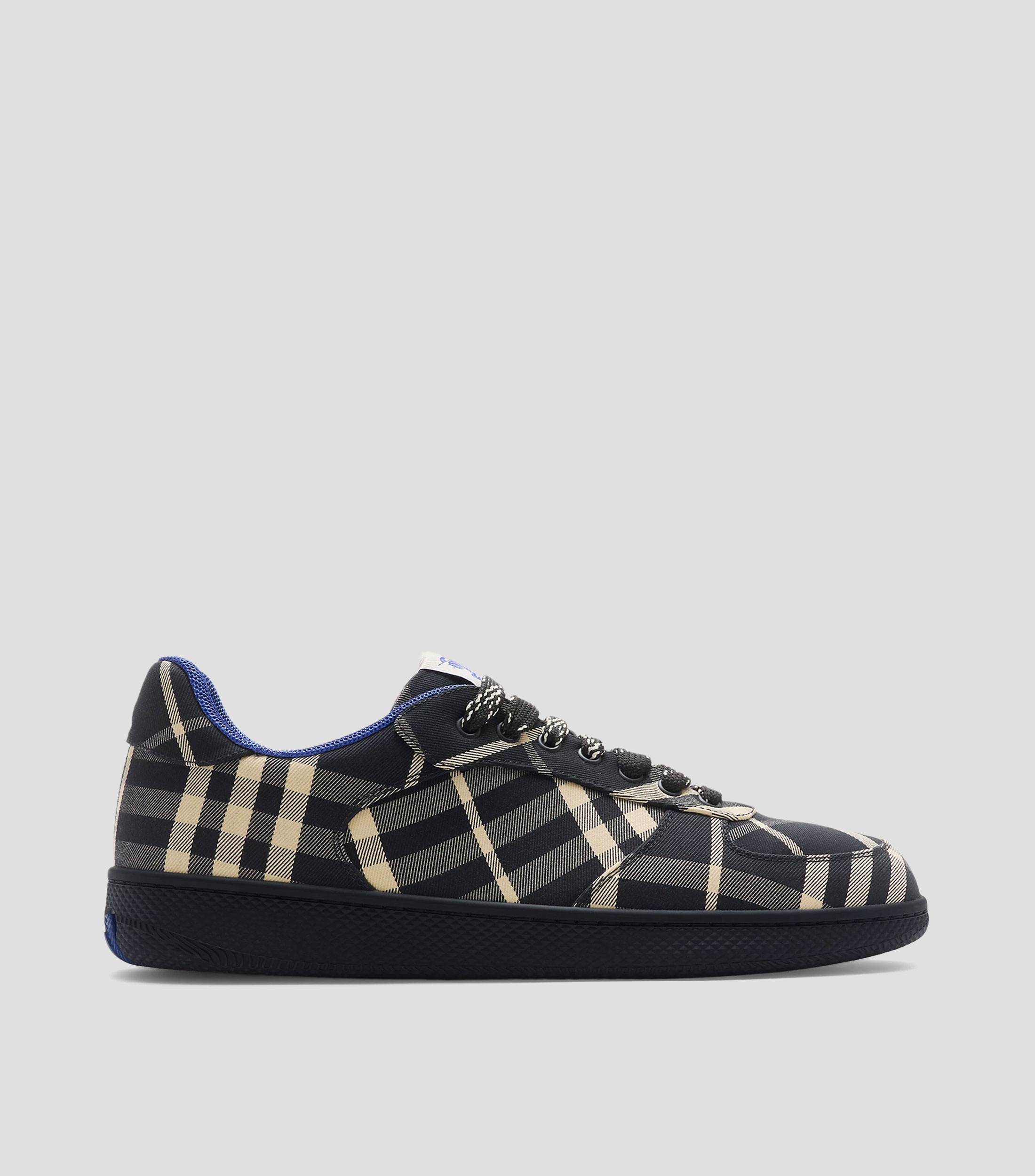 Tenis casuales con cuadros Hombre