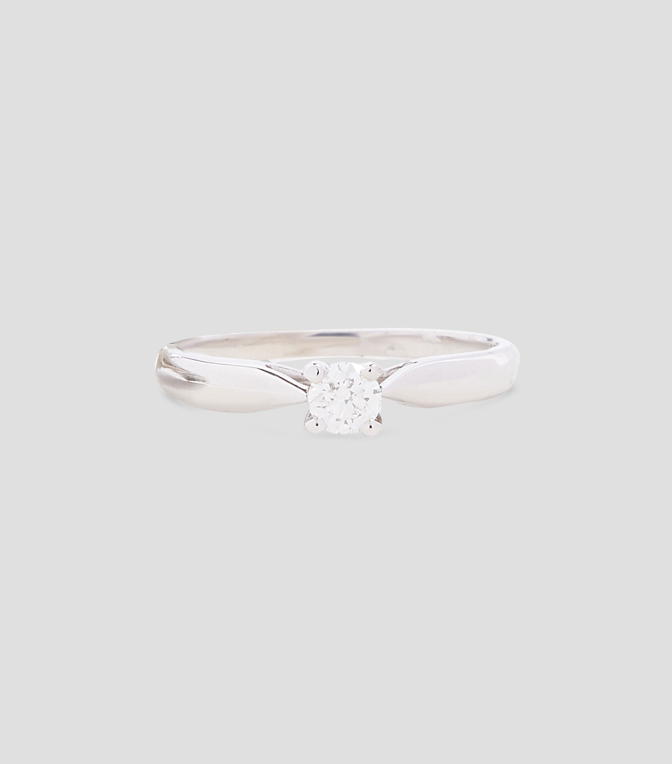 Anillo Solitario en oro blanco de 14 Kts Mujer