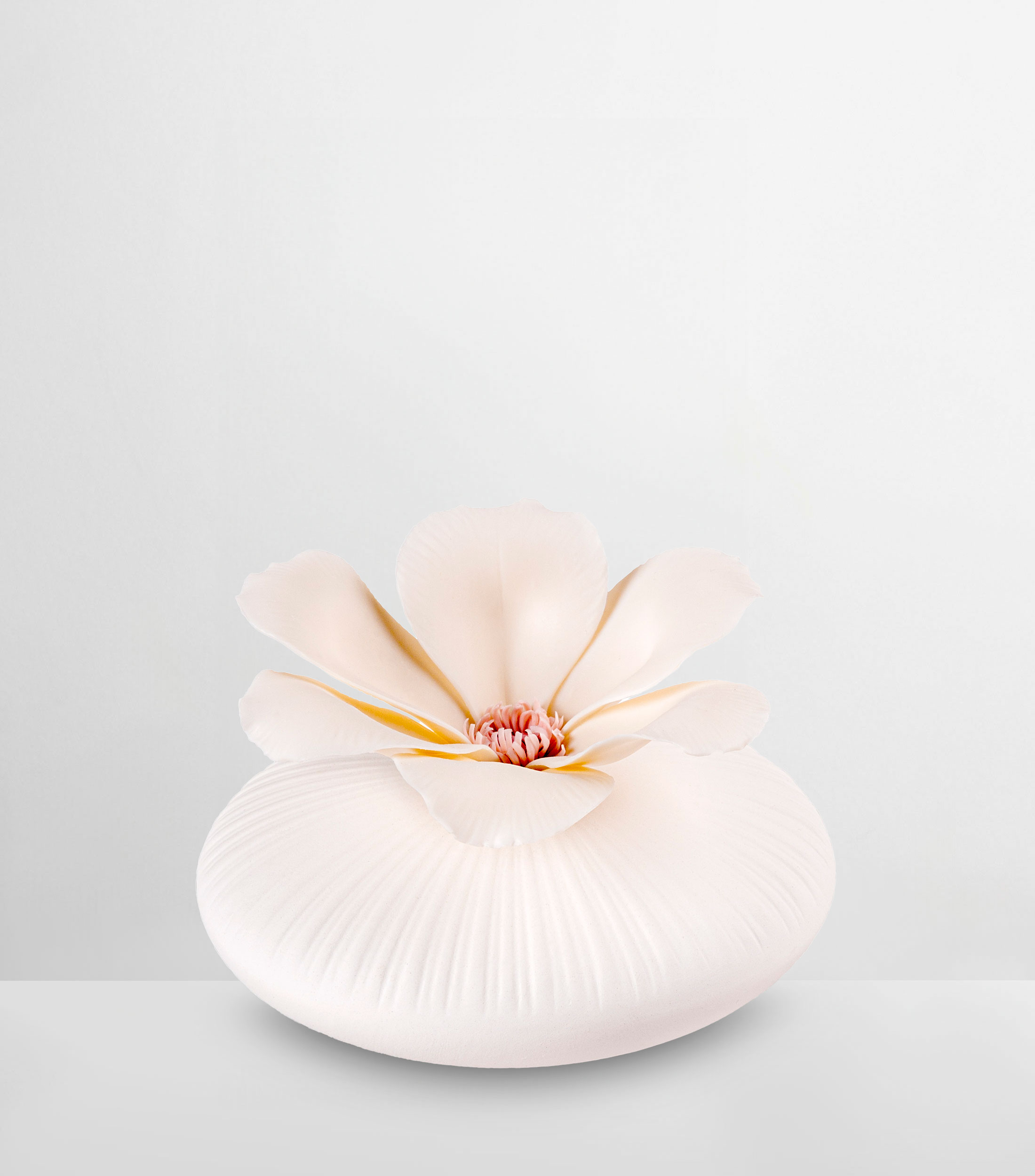 Escultura Flor Ikebana de porcelana