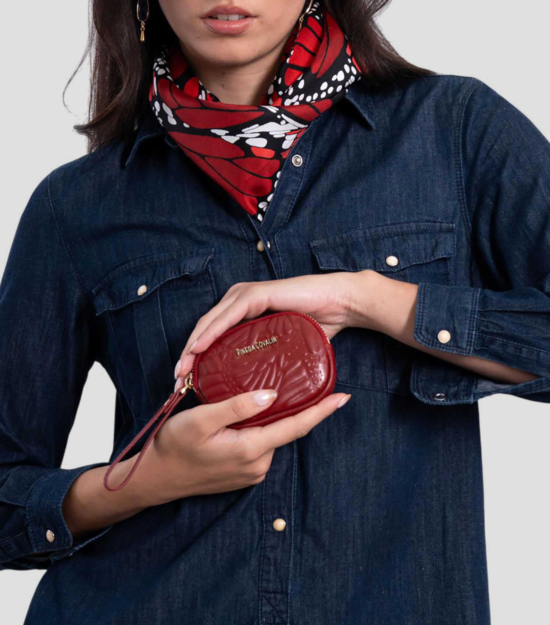 Monedero liso con grabado Mujer
