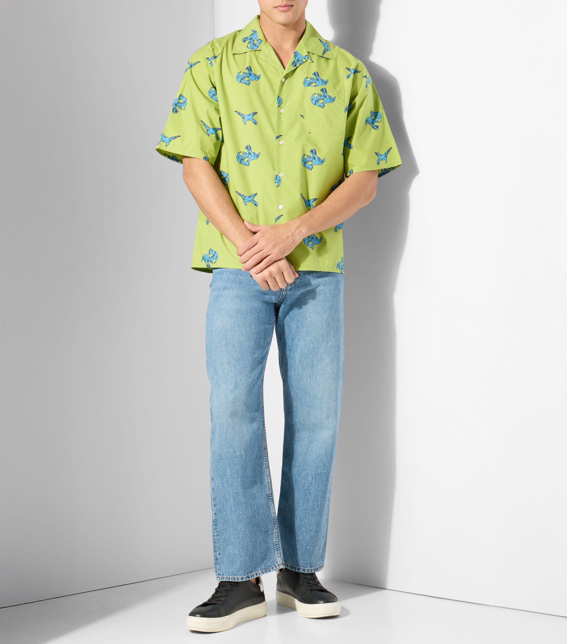 Camisa estampada con manga corta Hombre