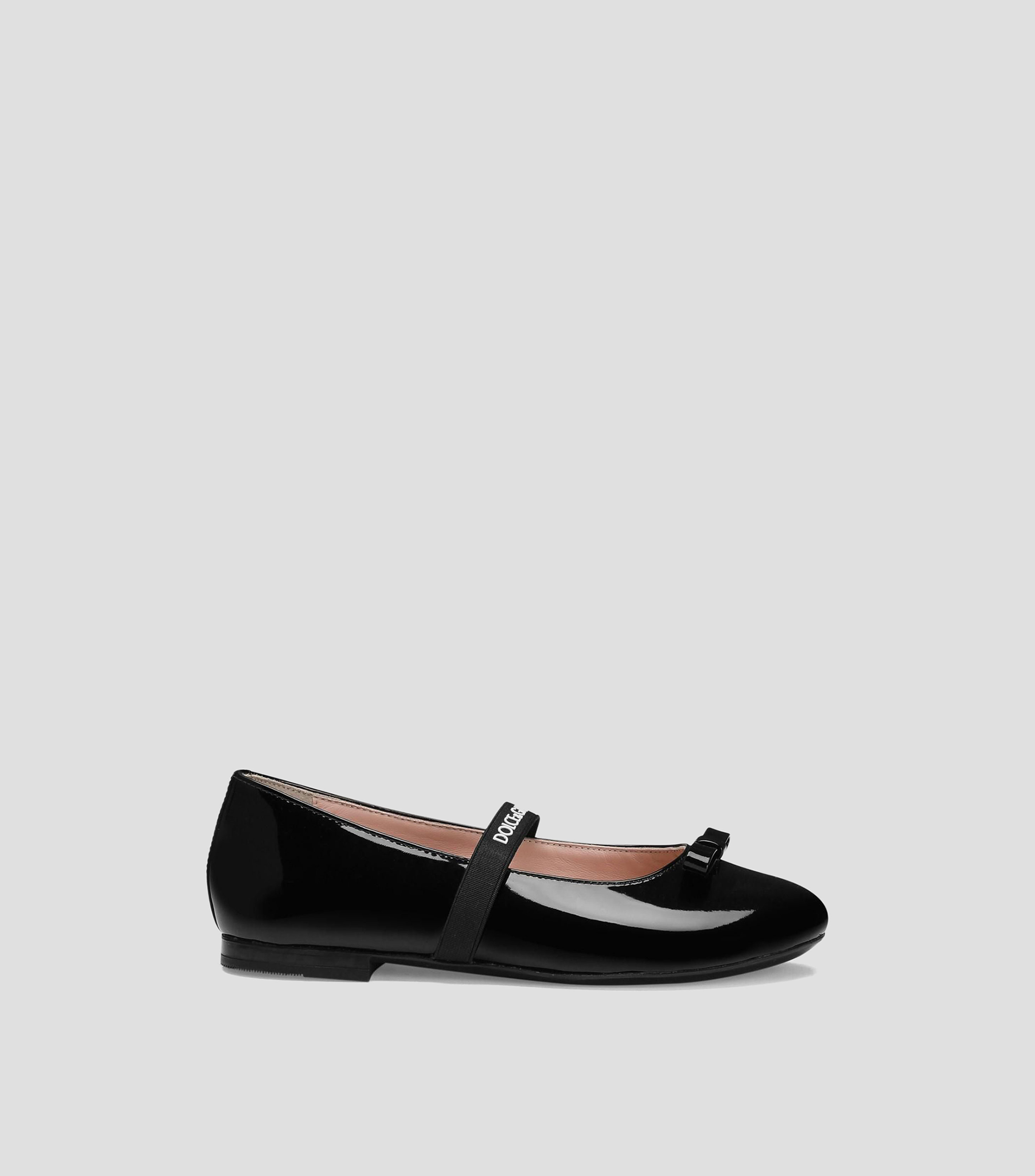 Flats en piel charol con moño Niña