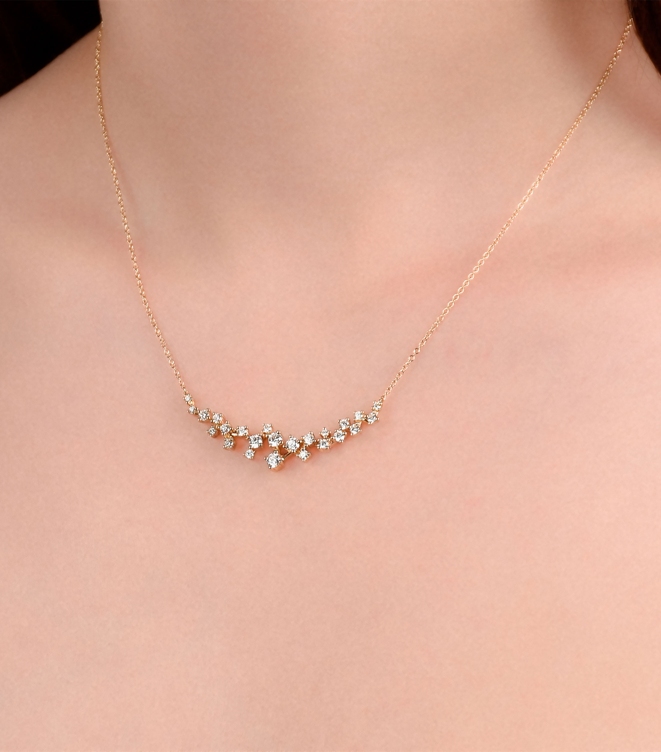 Gargantilla en oro amarillo de 14 kilates con diamantes Mujer