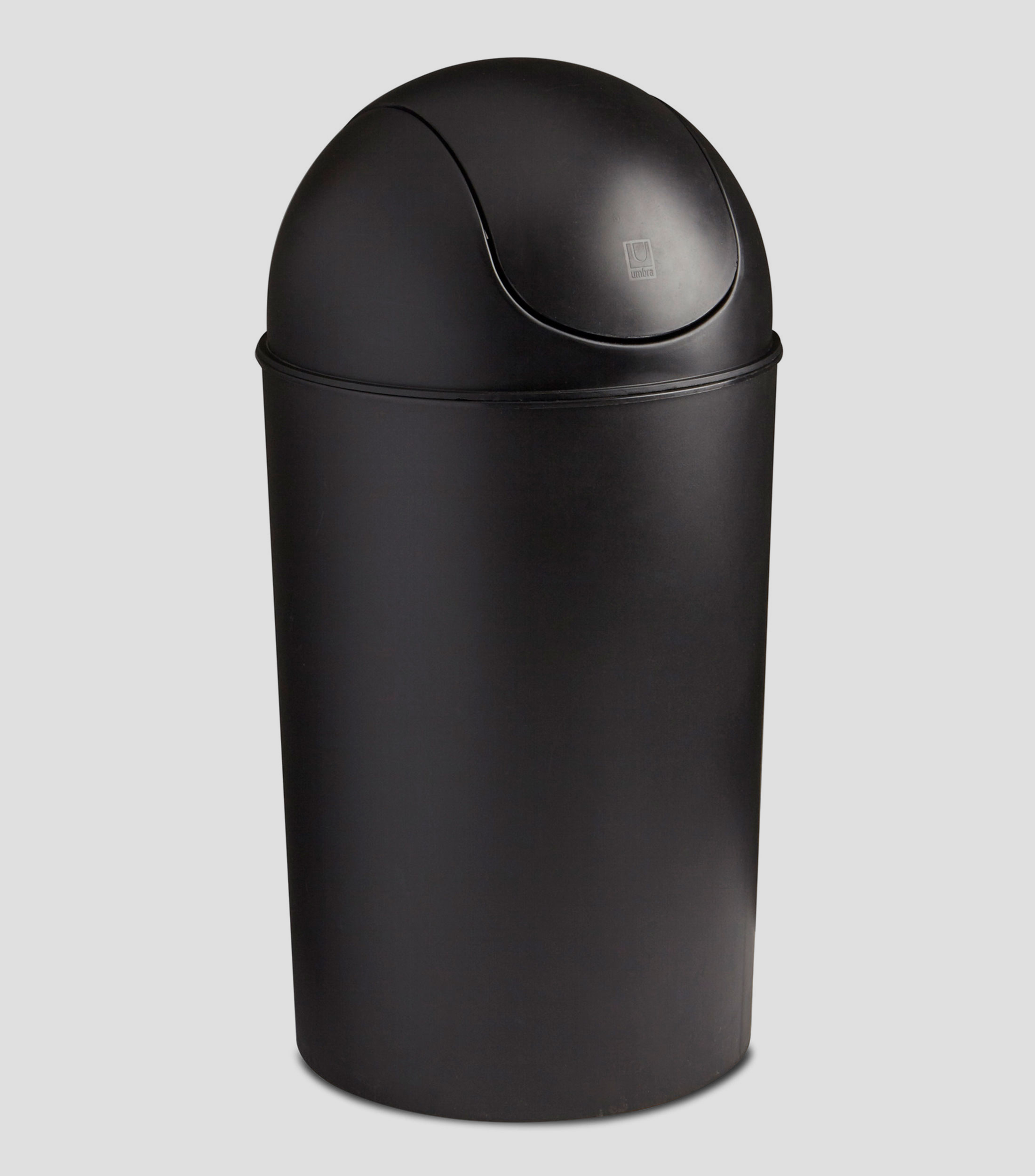 Bote de Basura en plástico negro