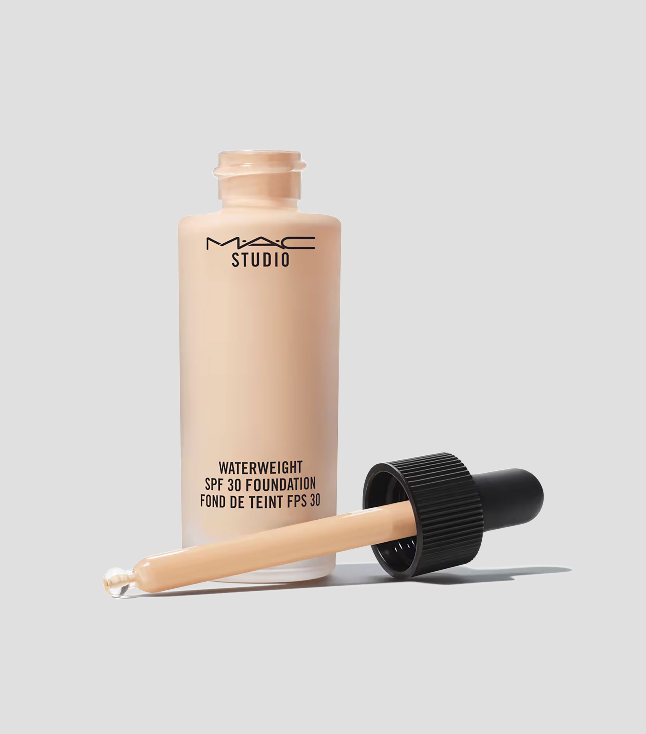 Base, Studio Waterweight Foundation Miel, 30 ml