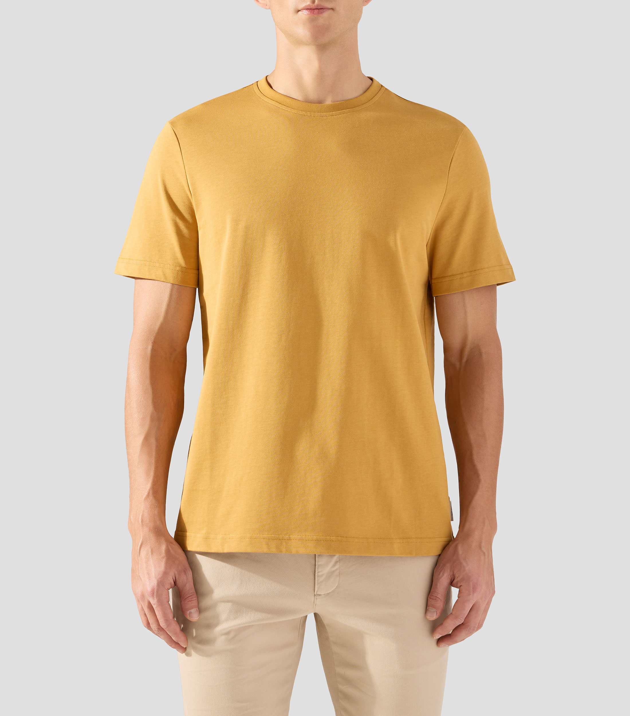 Playera de cuello redondo con manga corta lisa Hombre