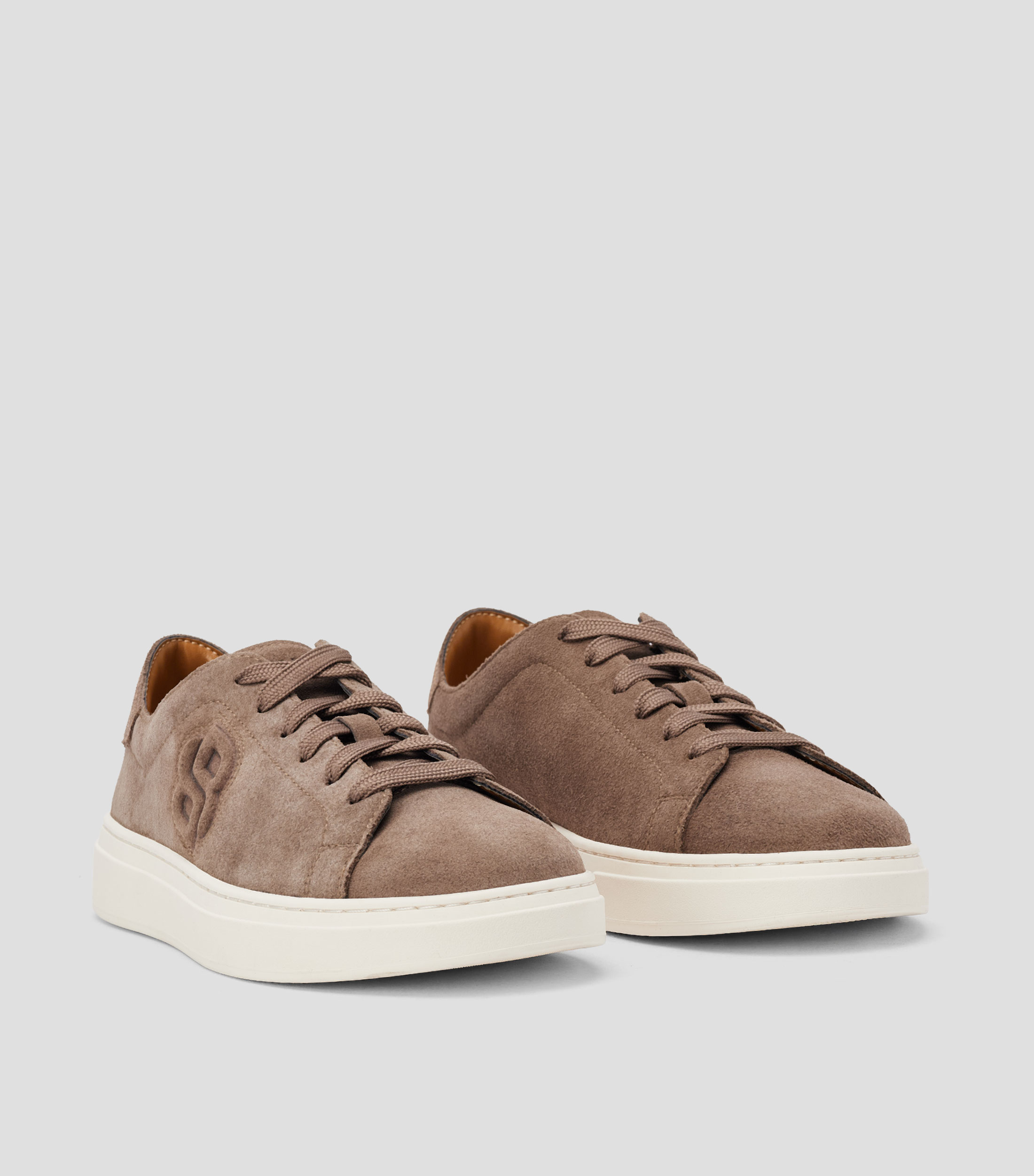 Tenis casuales Kieran en piel vacuna Mujer