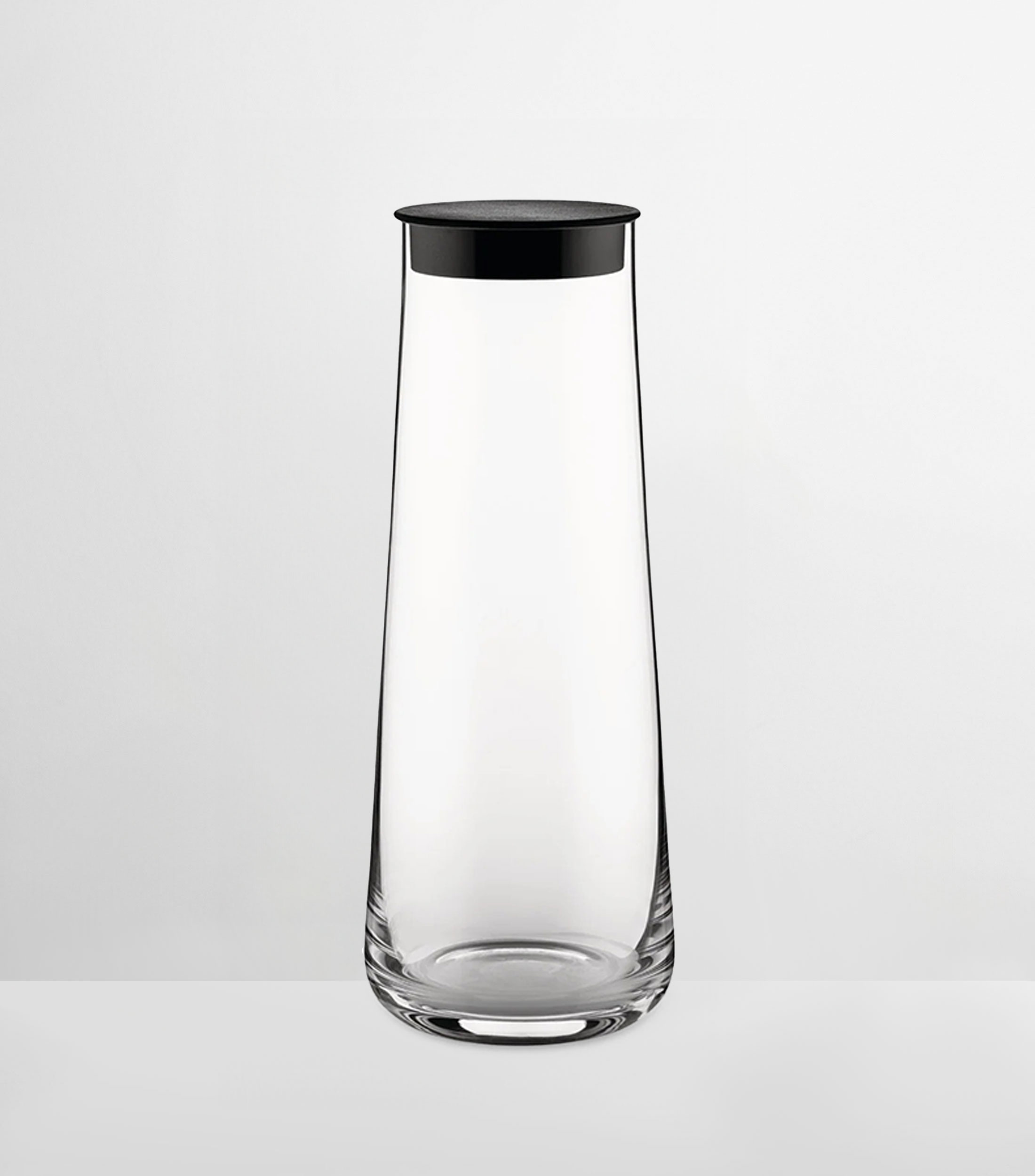 Jarra Eugenia con tapa transparente