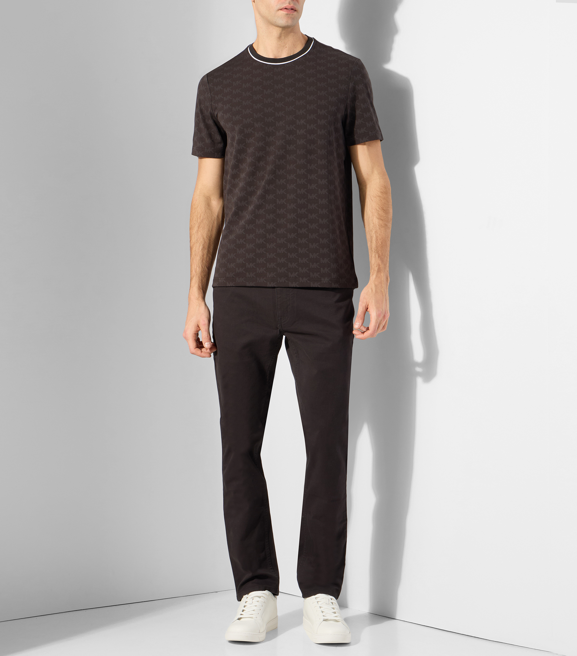 Playera de cuello redondo con manga corta estampada Hombre