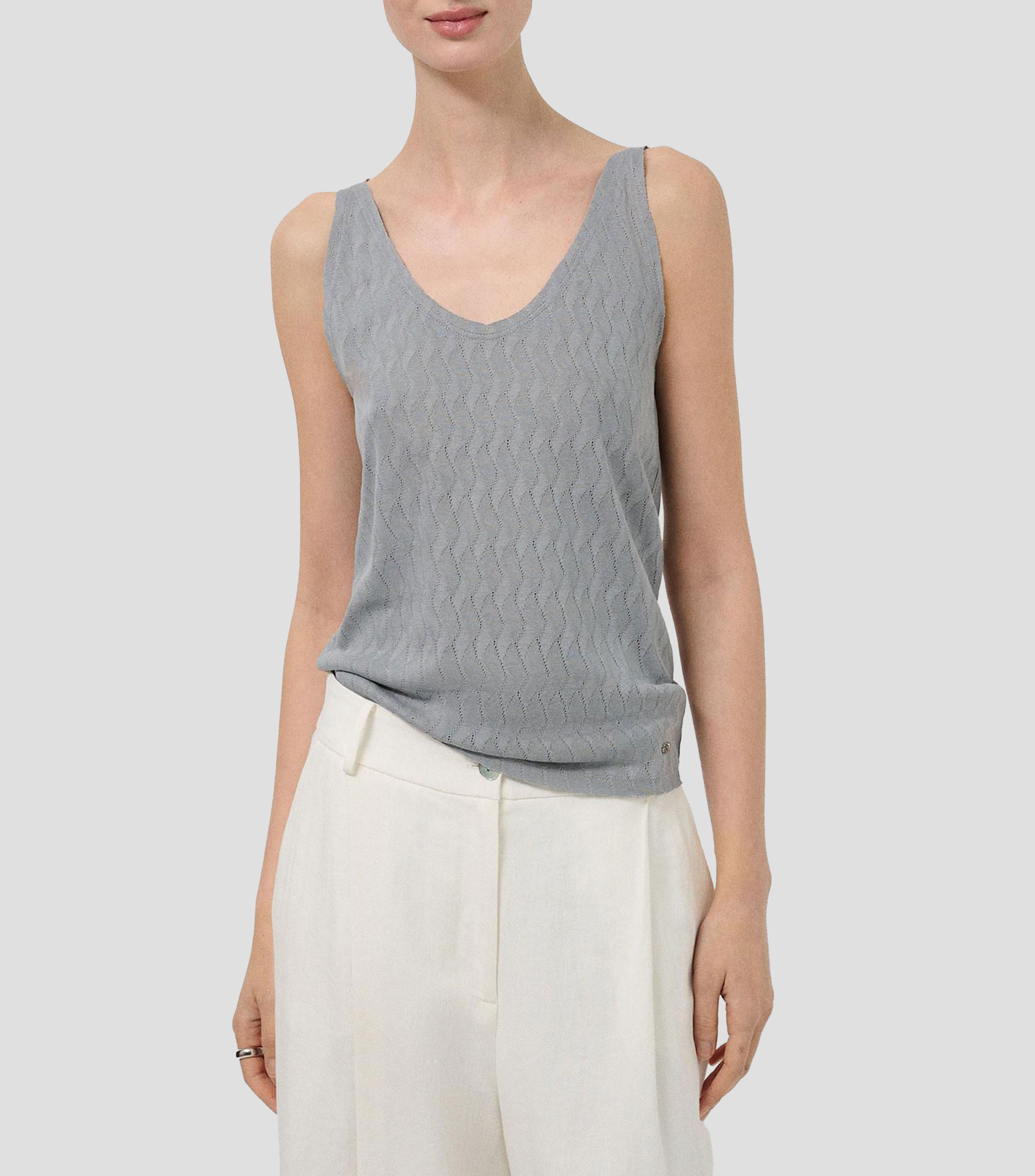 Blusa con microdiseños sin mangas Mujer