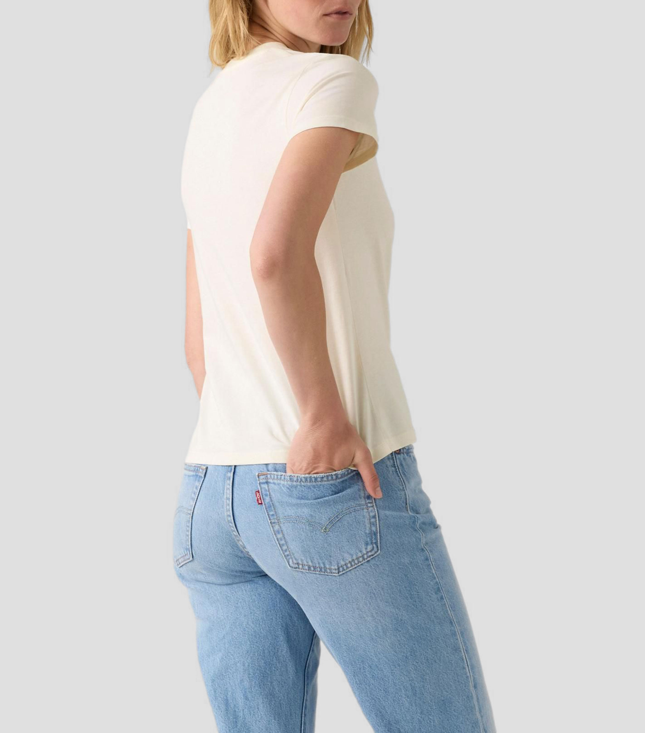 Playera cuello redondo manga corta Perfect estampada Mujer
