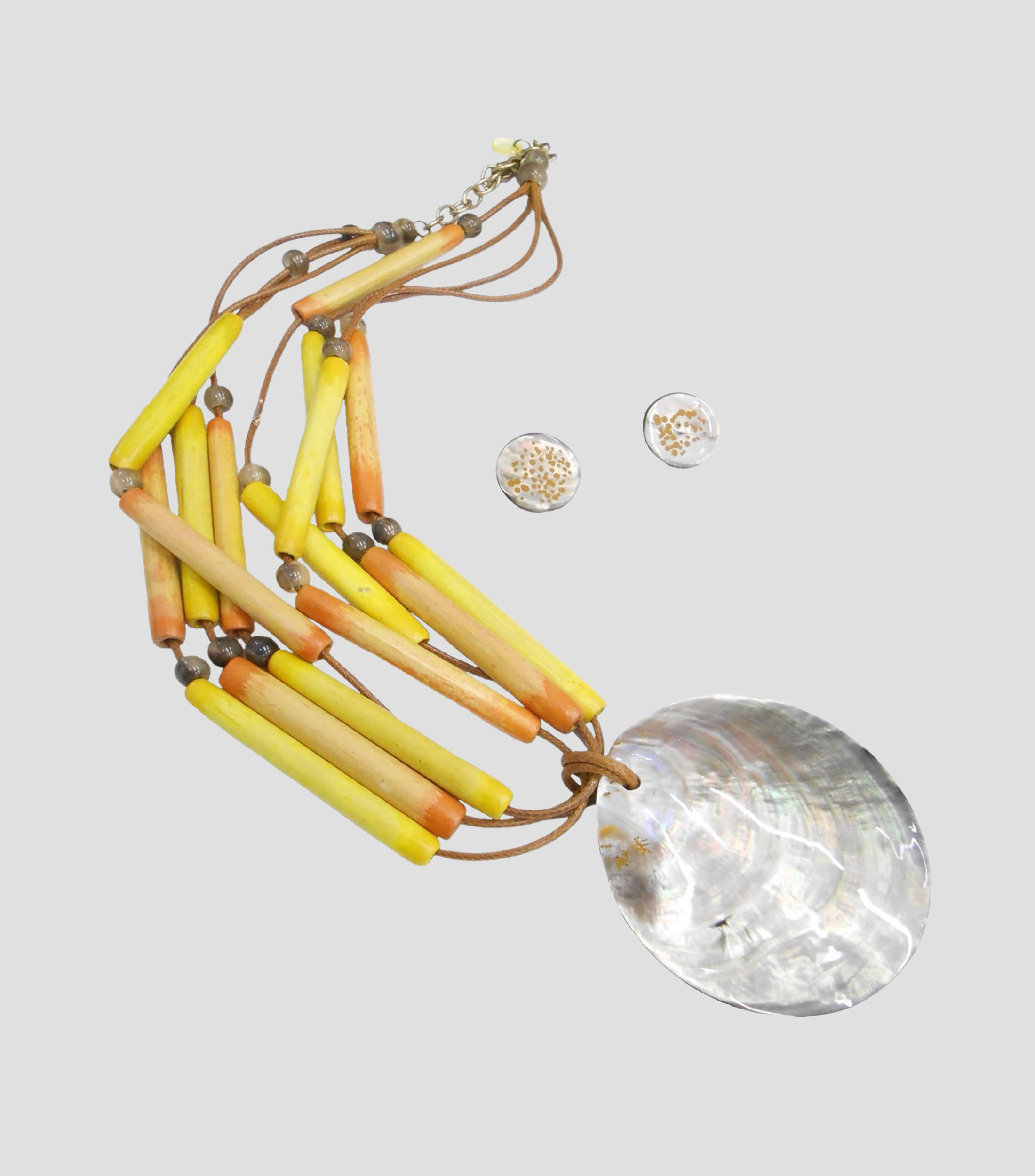 Set collar y aretes barras y conchas Mujer