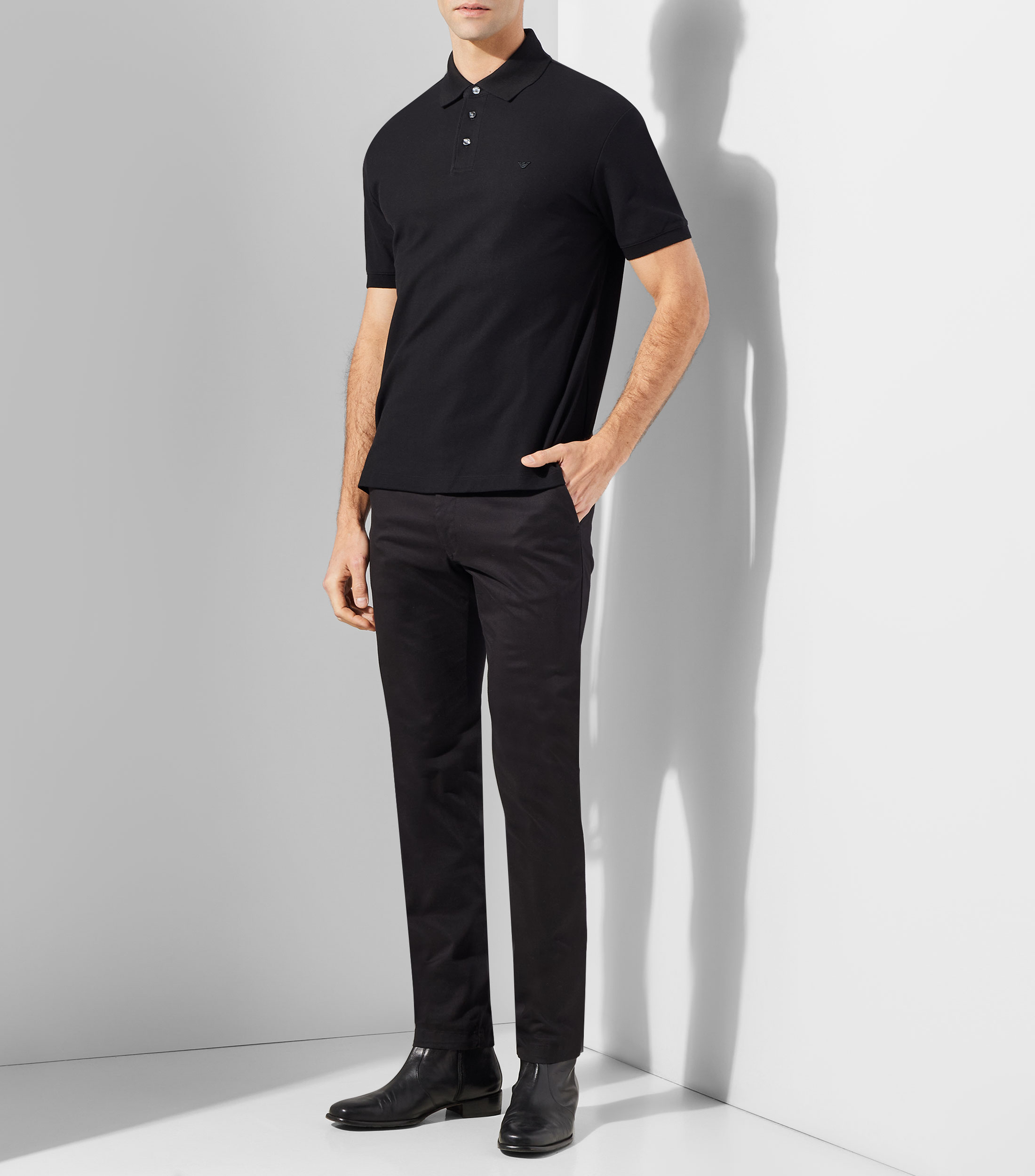 Playera tipo polo manga corta lisa Hombre