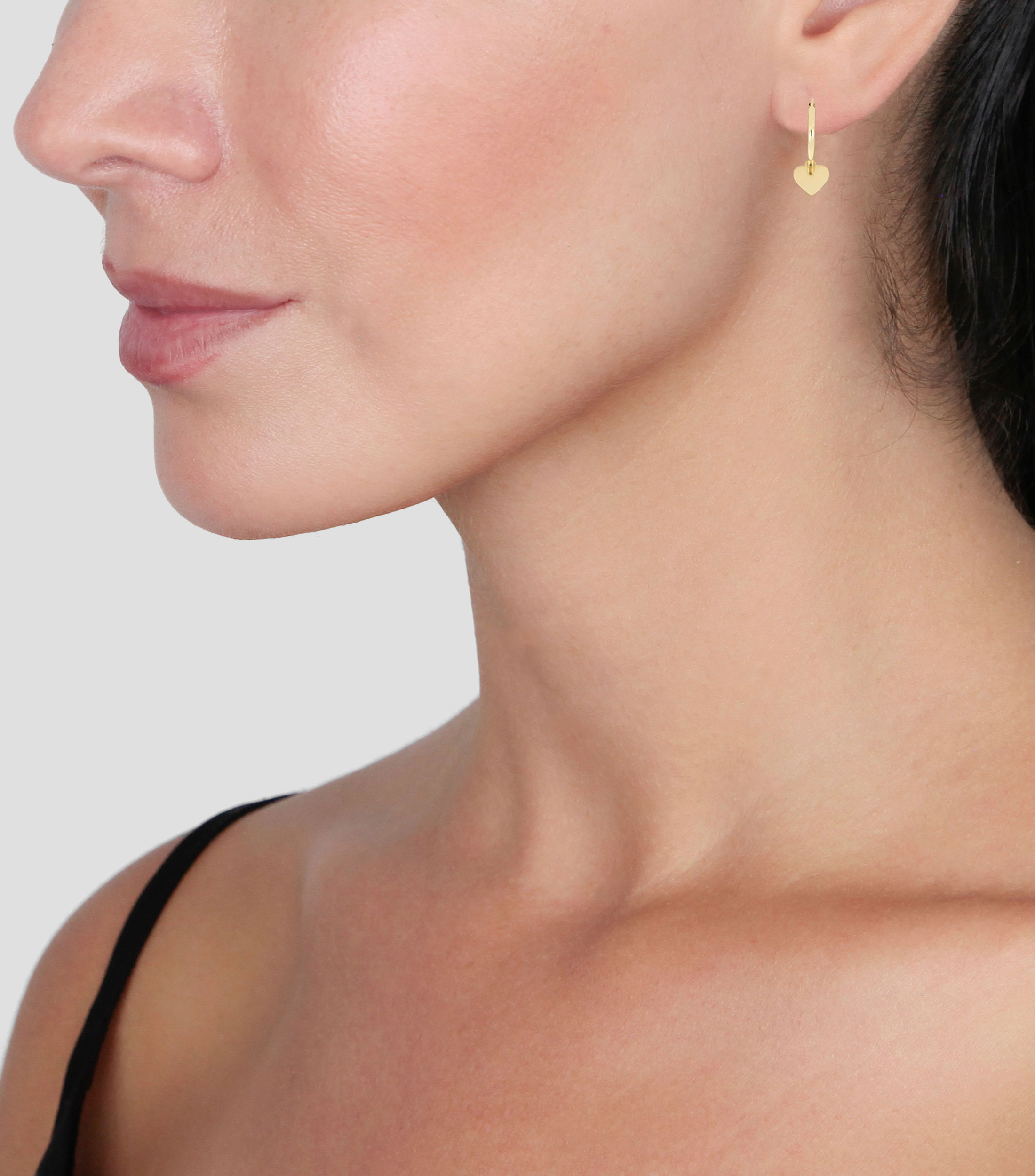 Aretes en oro amarillo 14 Kilates corazón Mujer