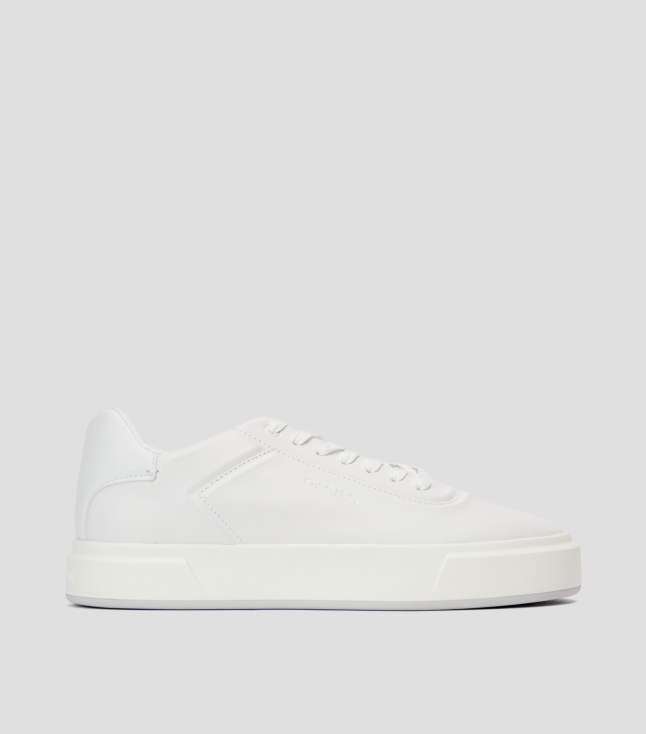 Tenis casuales en piel Hombre