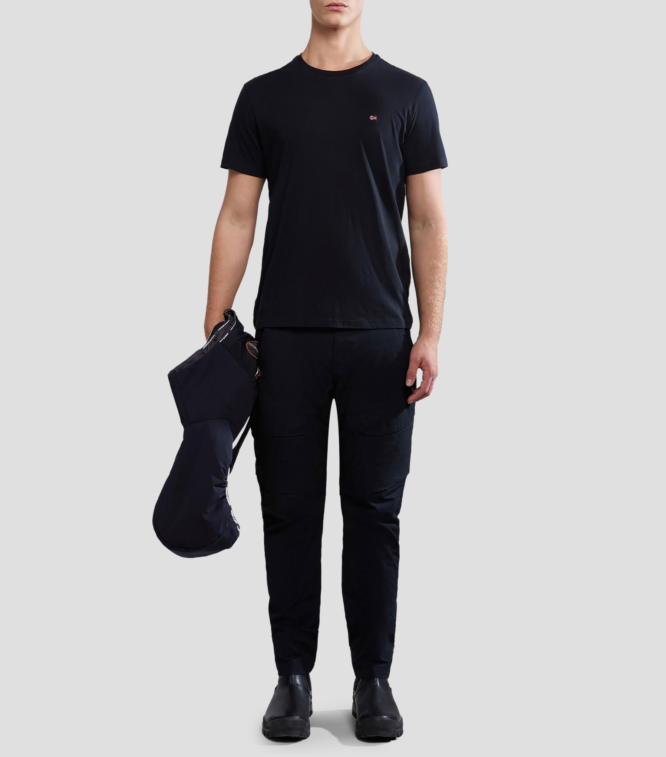 Playera cuello redondo manga corta Salis lisa Hombre