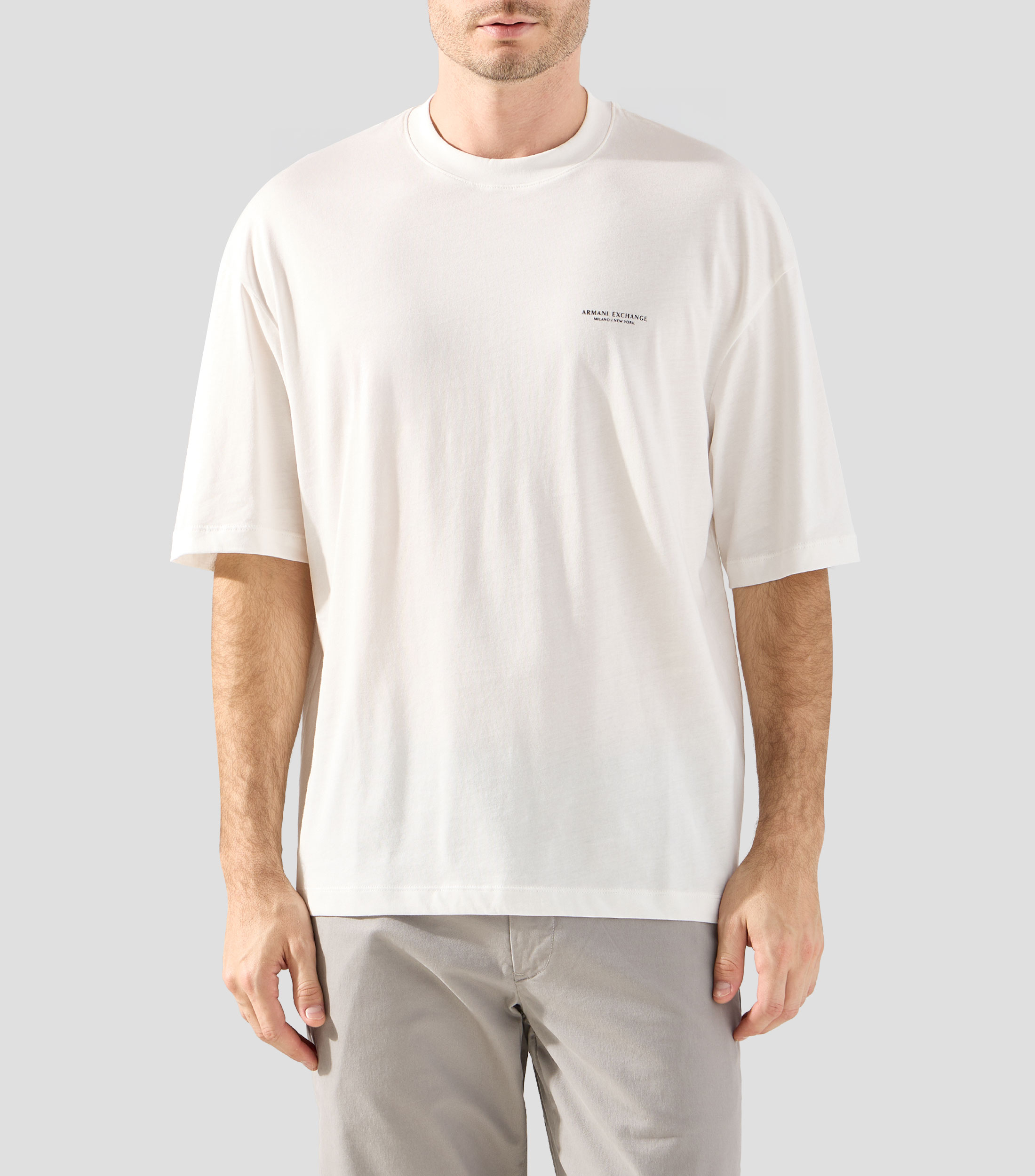 Playera cuello redondo manga corta estampada Hombre