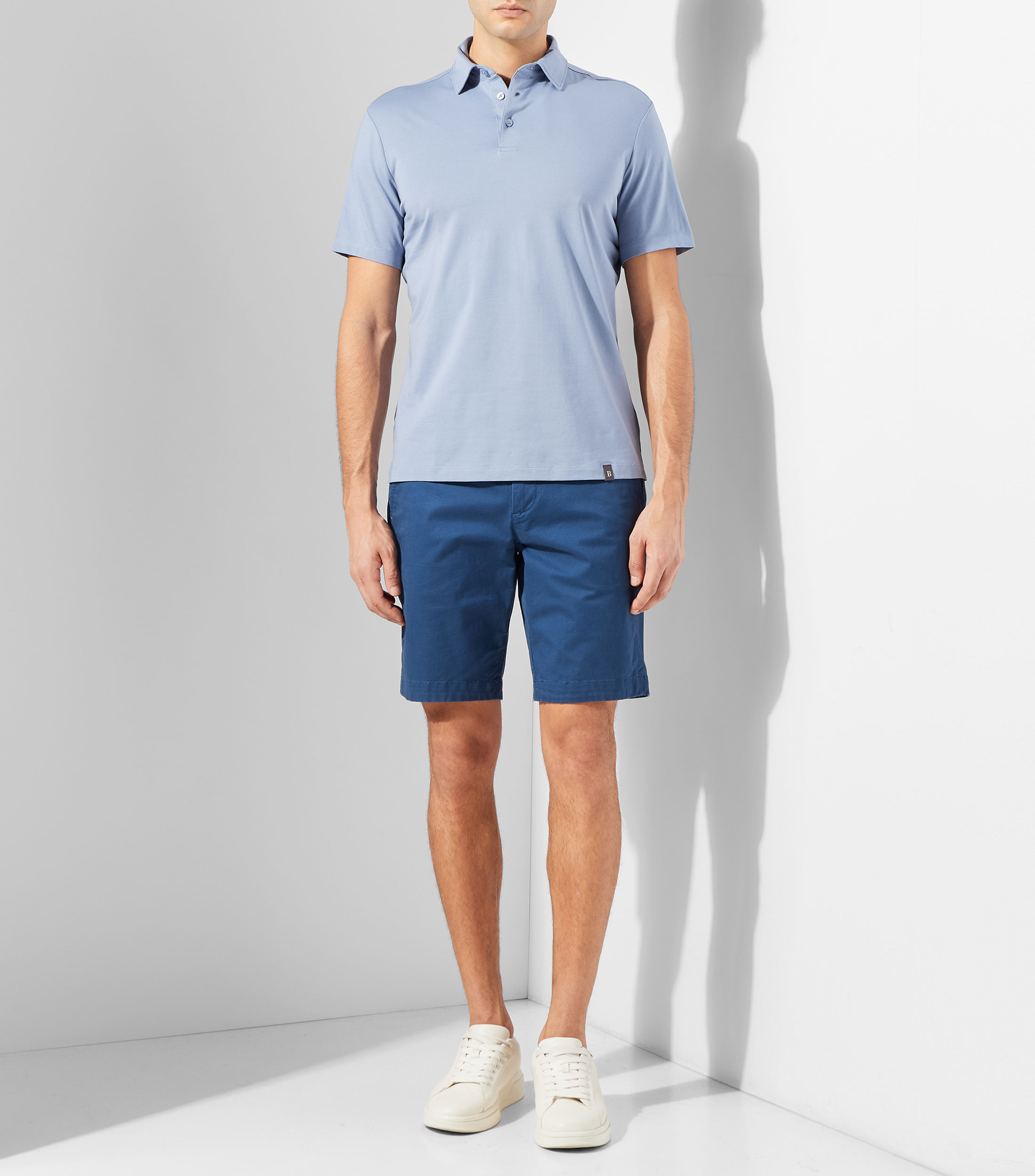 Playera tipo polo manga corta lisa Hombre