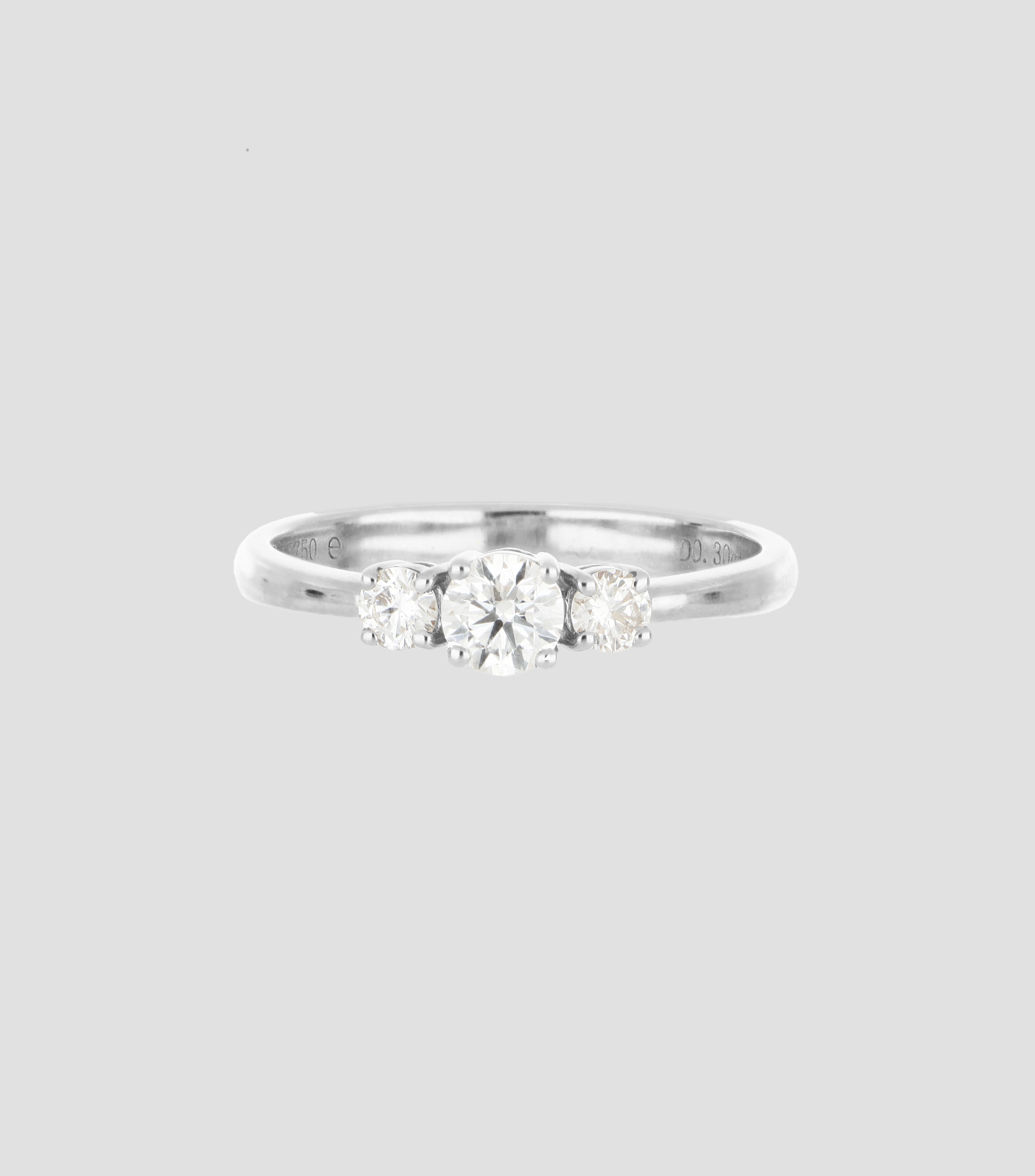 Anillo en Oro de 18 Kilates con Diamante Mujer