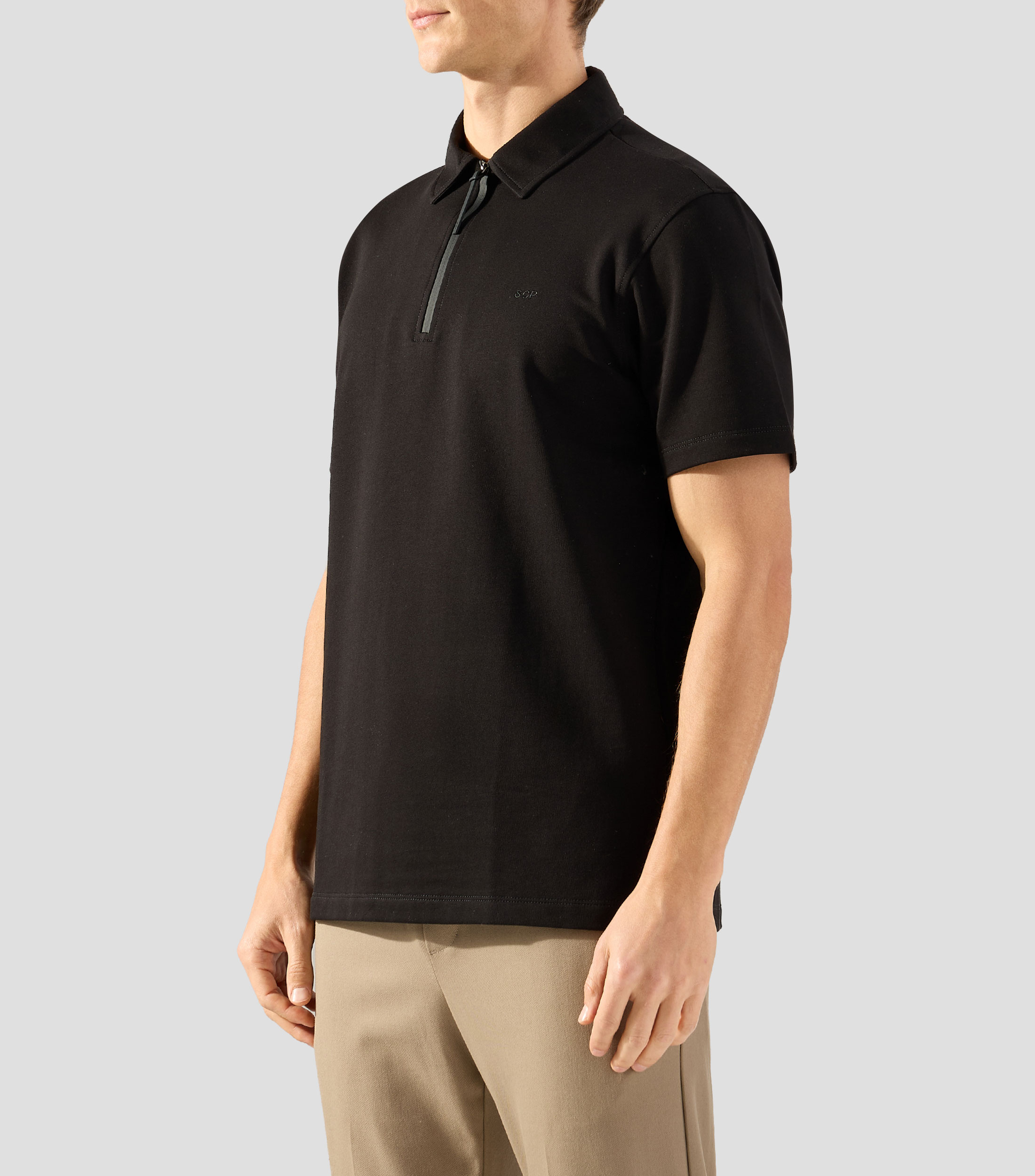 Playera cuello tipo polo manga corta lisa Hombre
