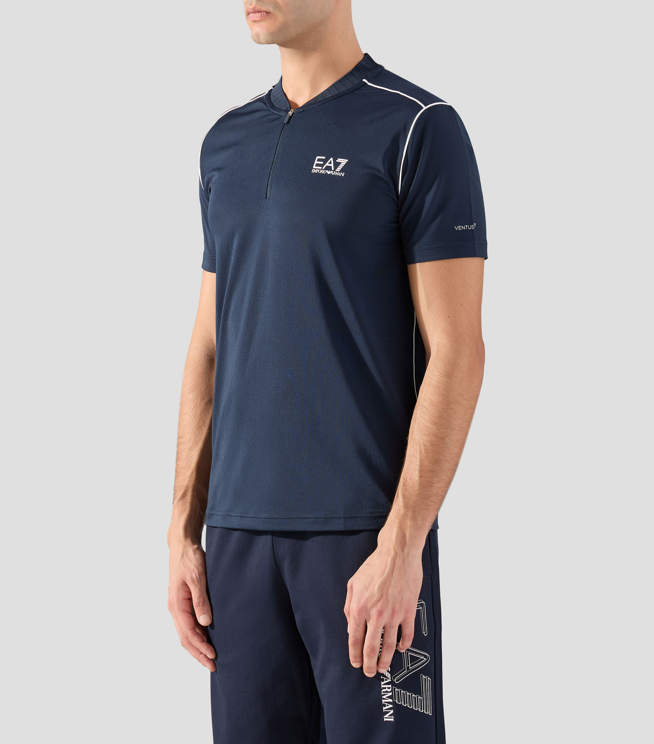 Playera cuello redondo manga corta lisa Hombre