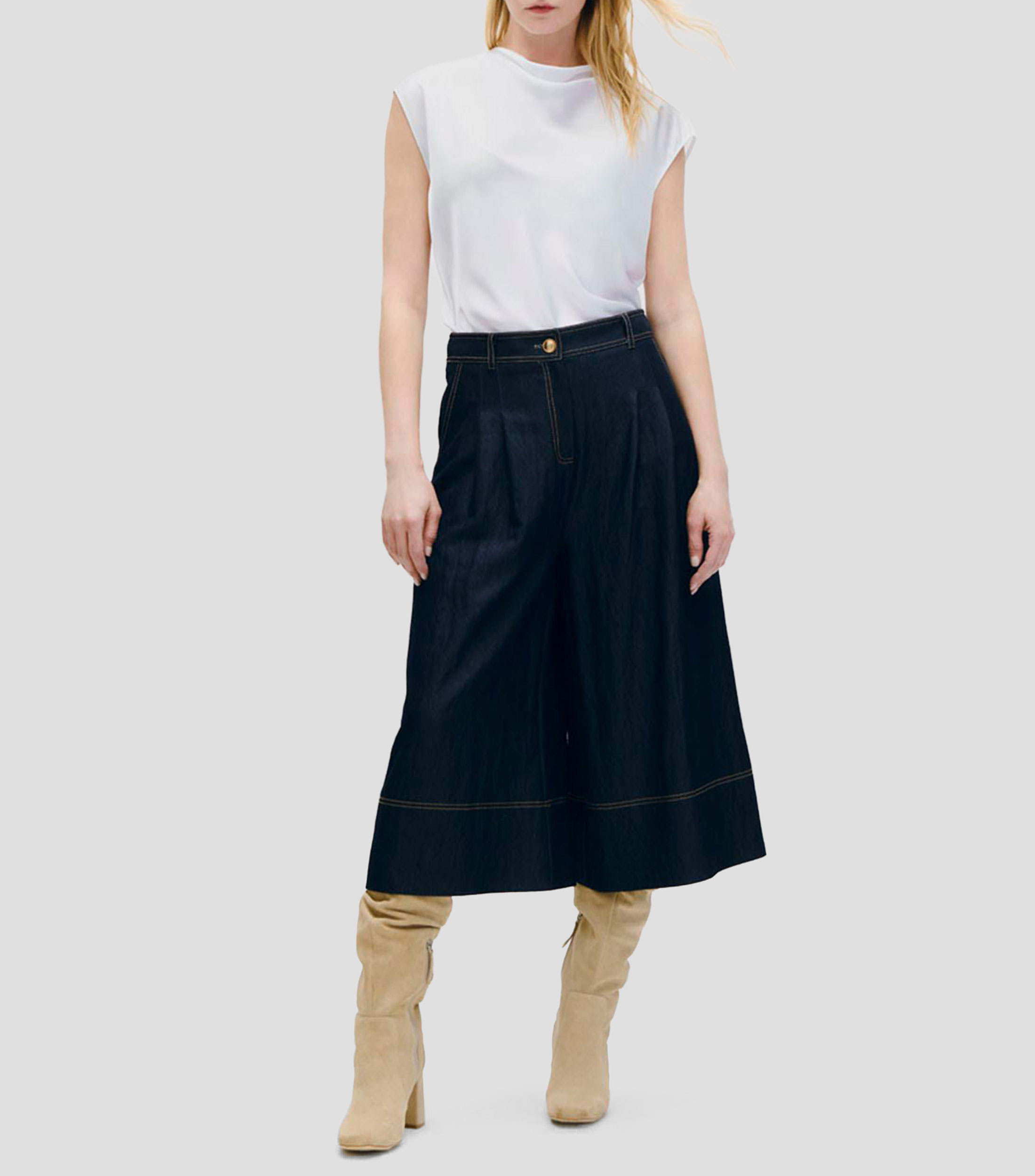 Blusa De Satín Blanca Escote Drapeado Mujer