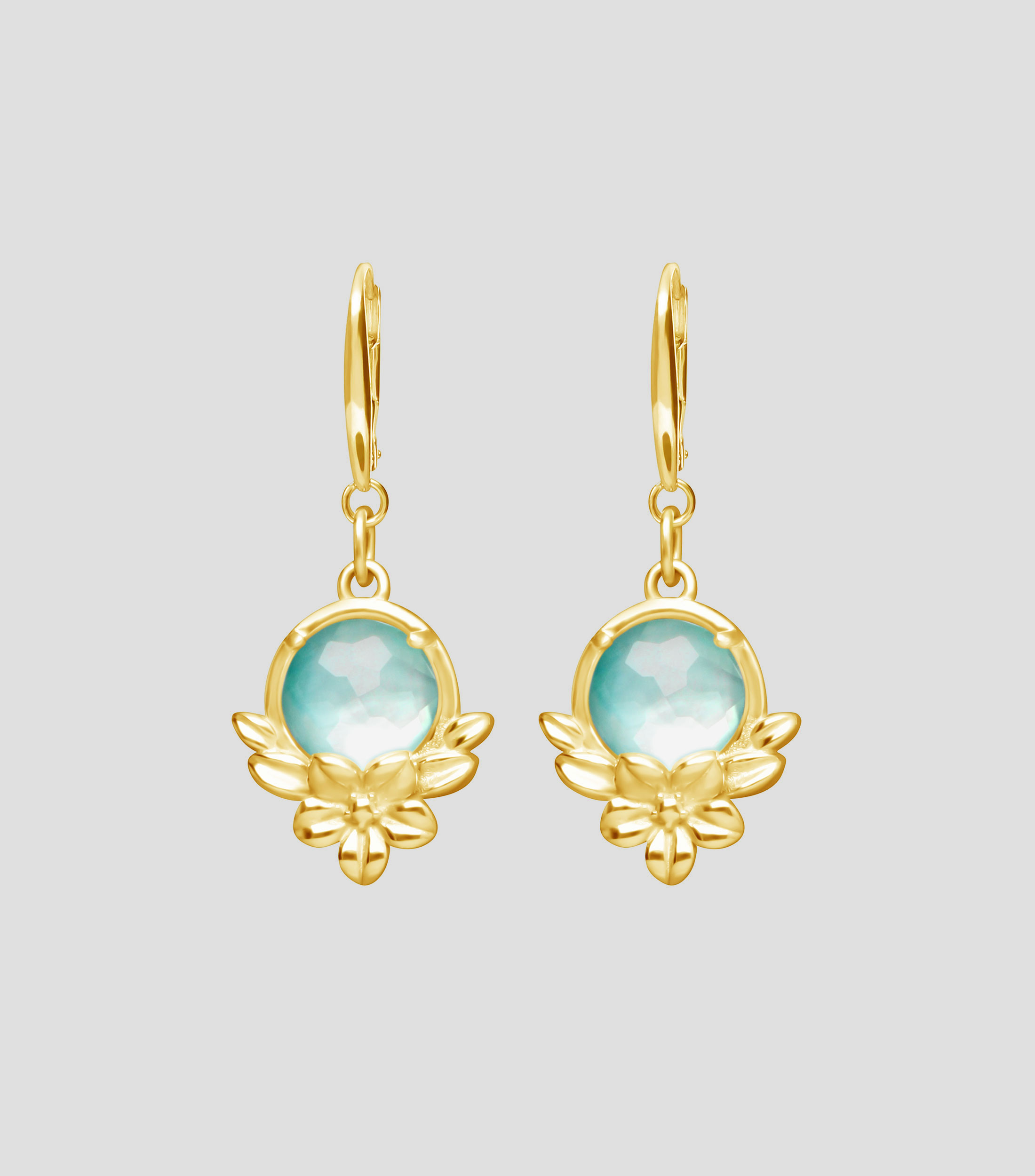 Aretes con Madre Perla Mujer