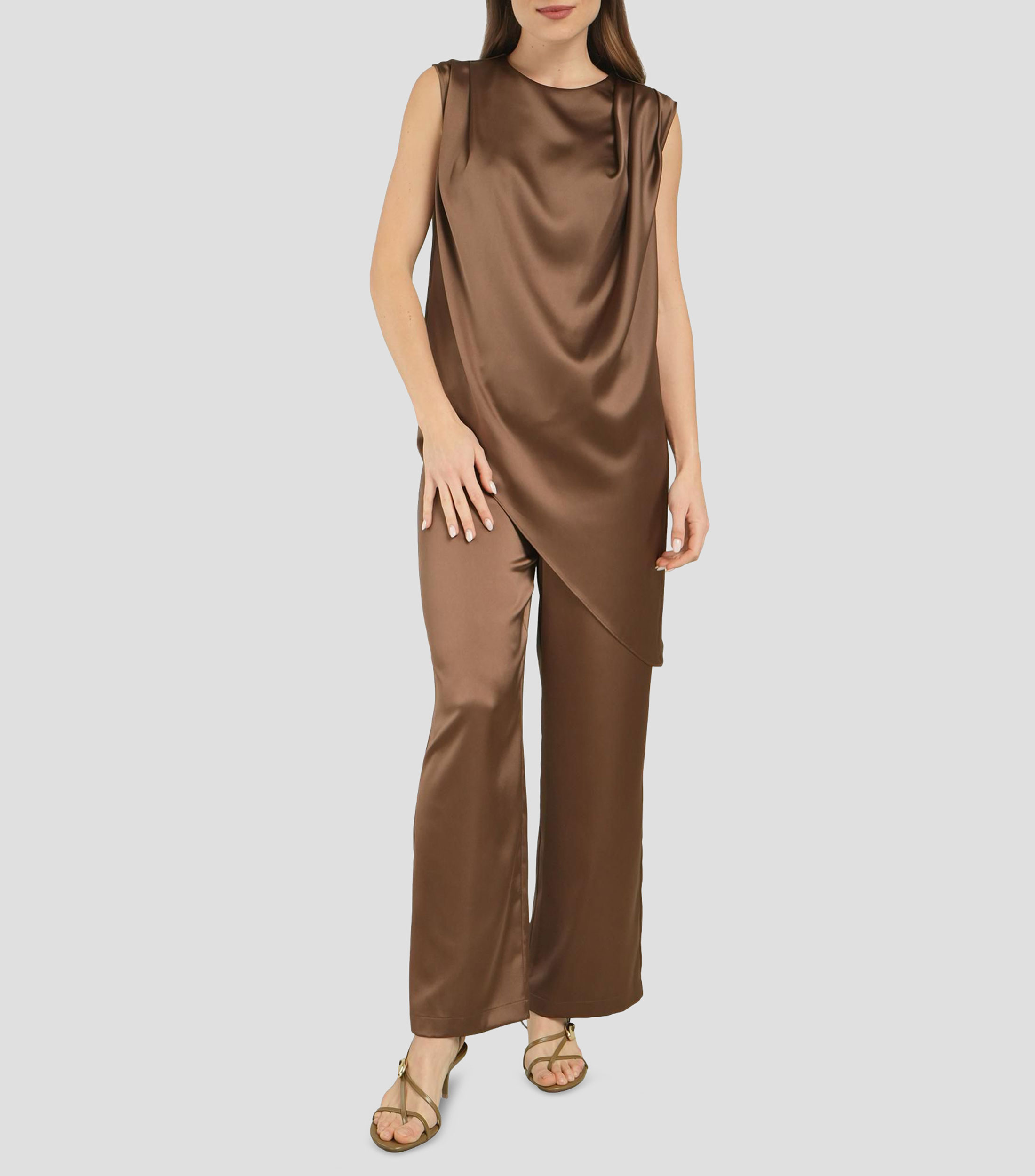 Blusa lisa sin mangas Mujer