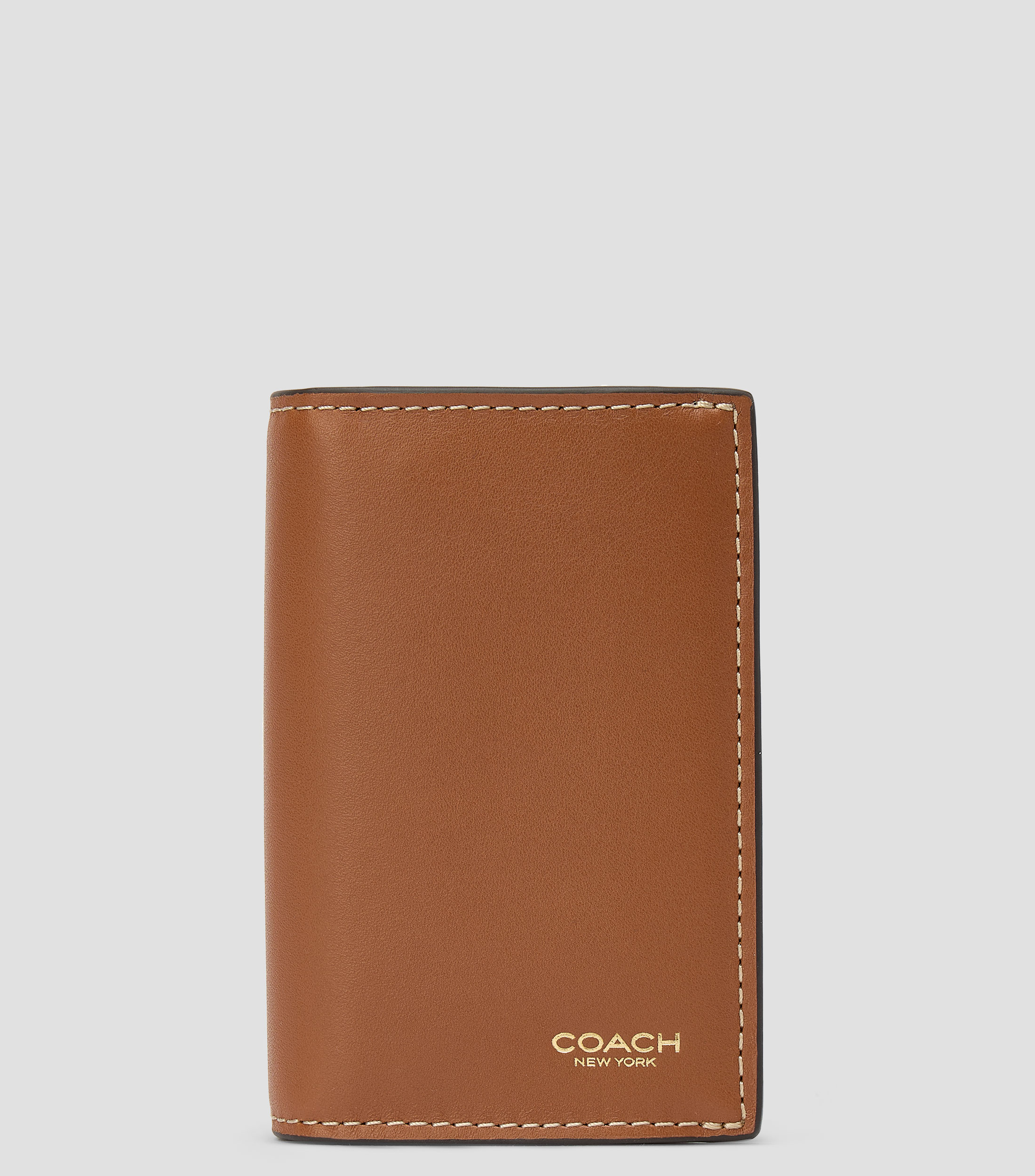 Tarjetero bifold en piel café liso Hombre