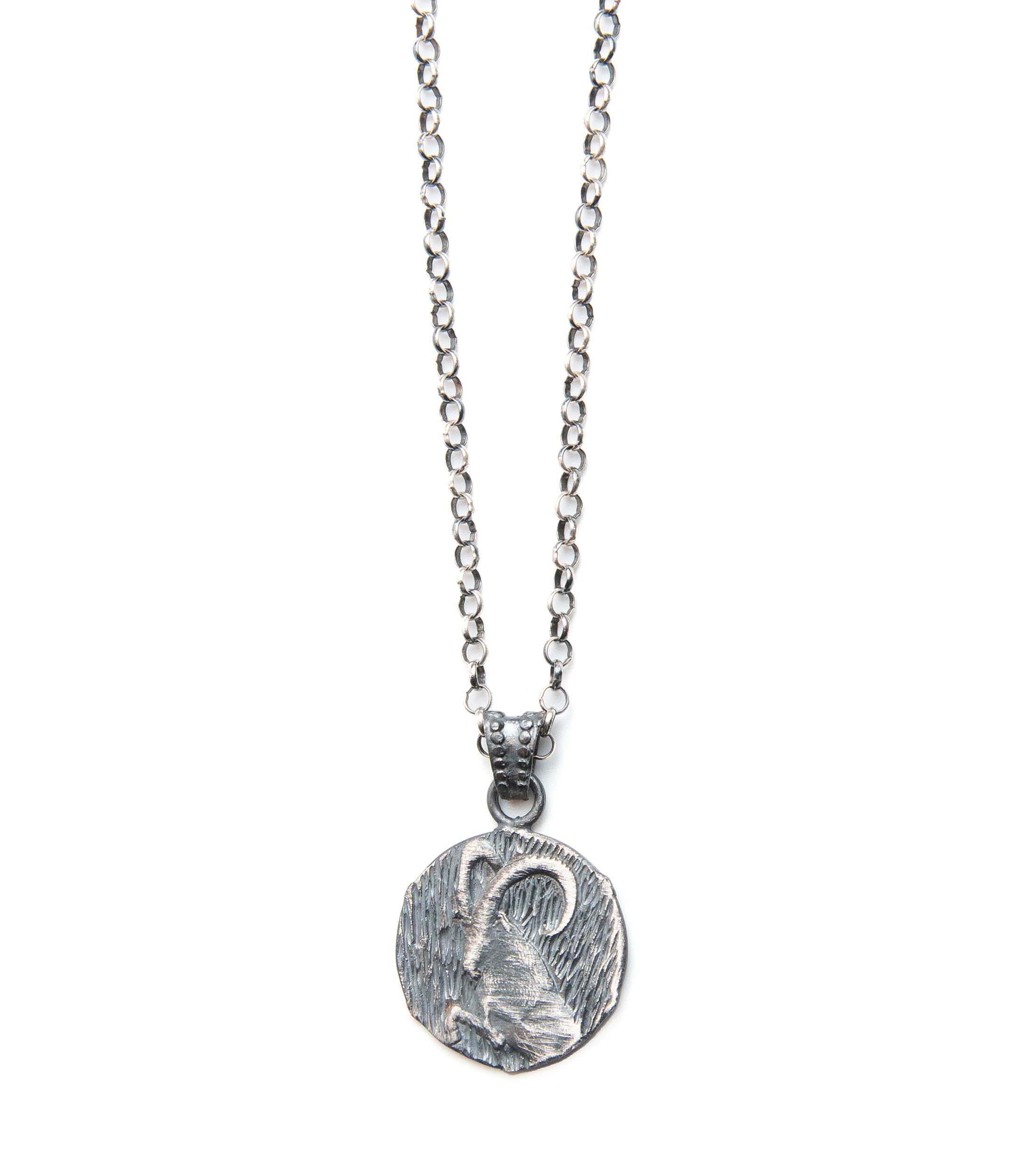 Dije en plata .925 signo zodiacal Capricornio Unisex