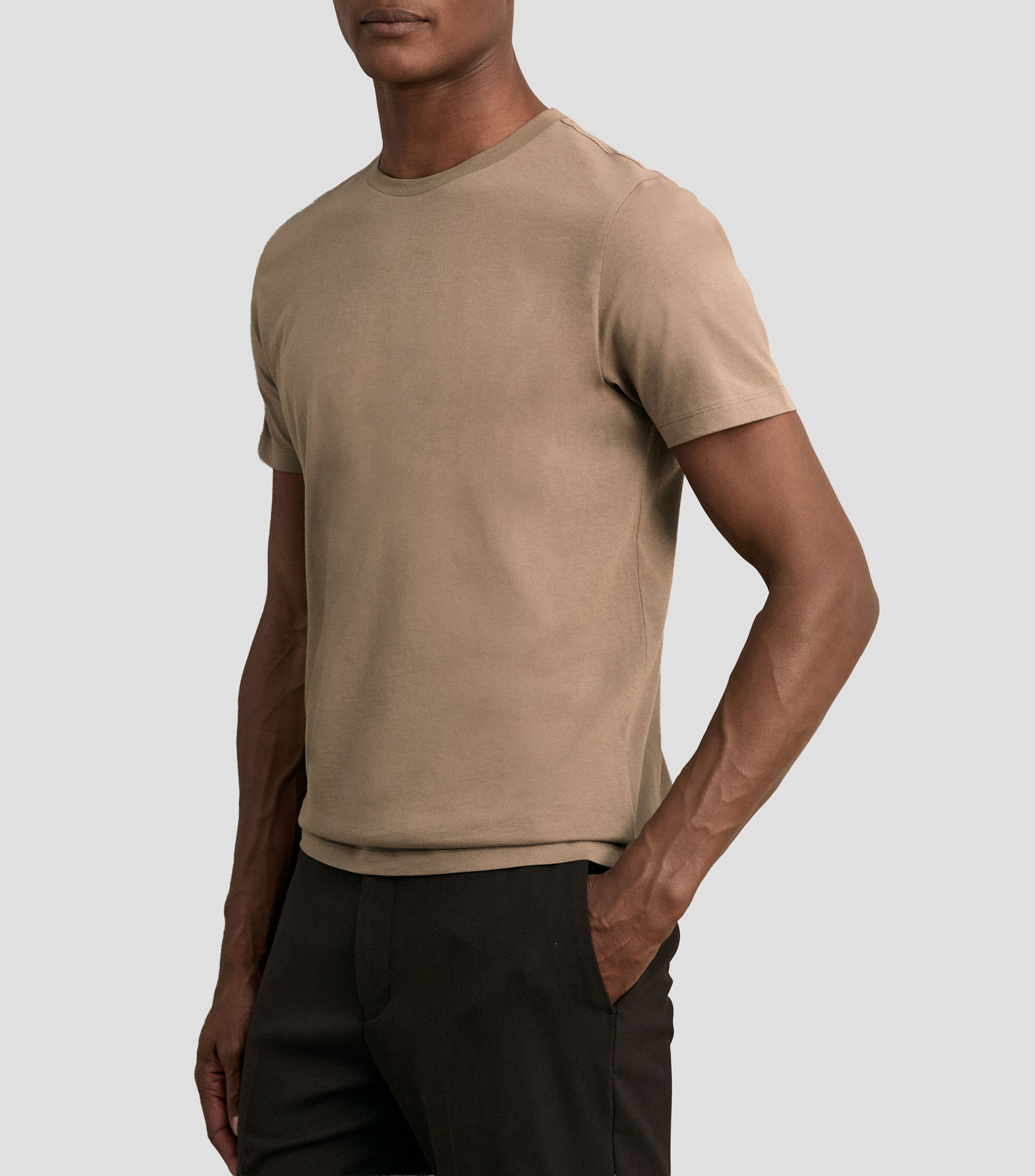 Playera de cuello redondo con manga corta lisa Hombre