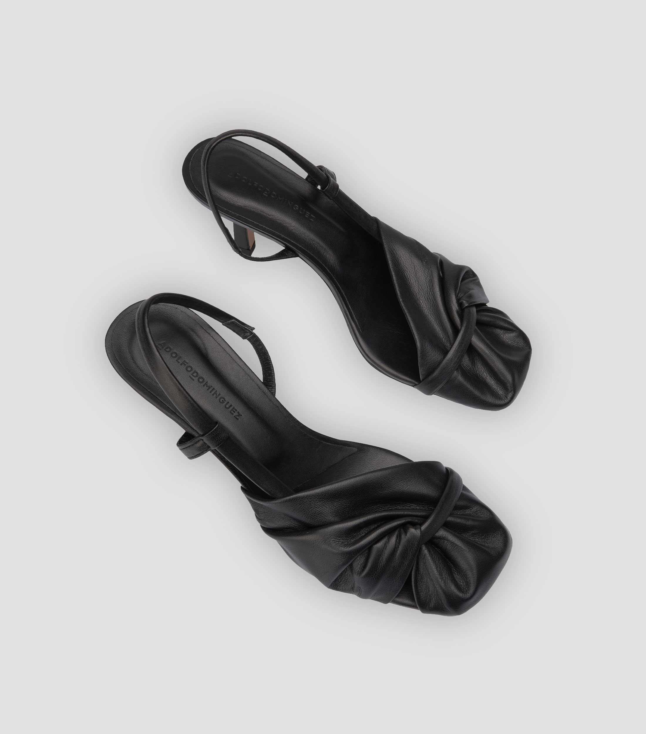 Zapatillas slingback con tacón alto y delgado Mujer