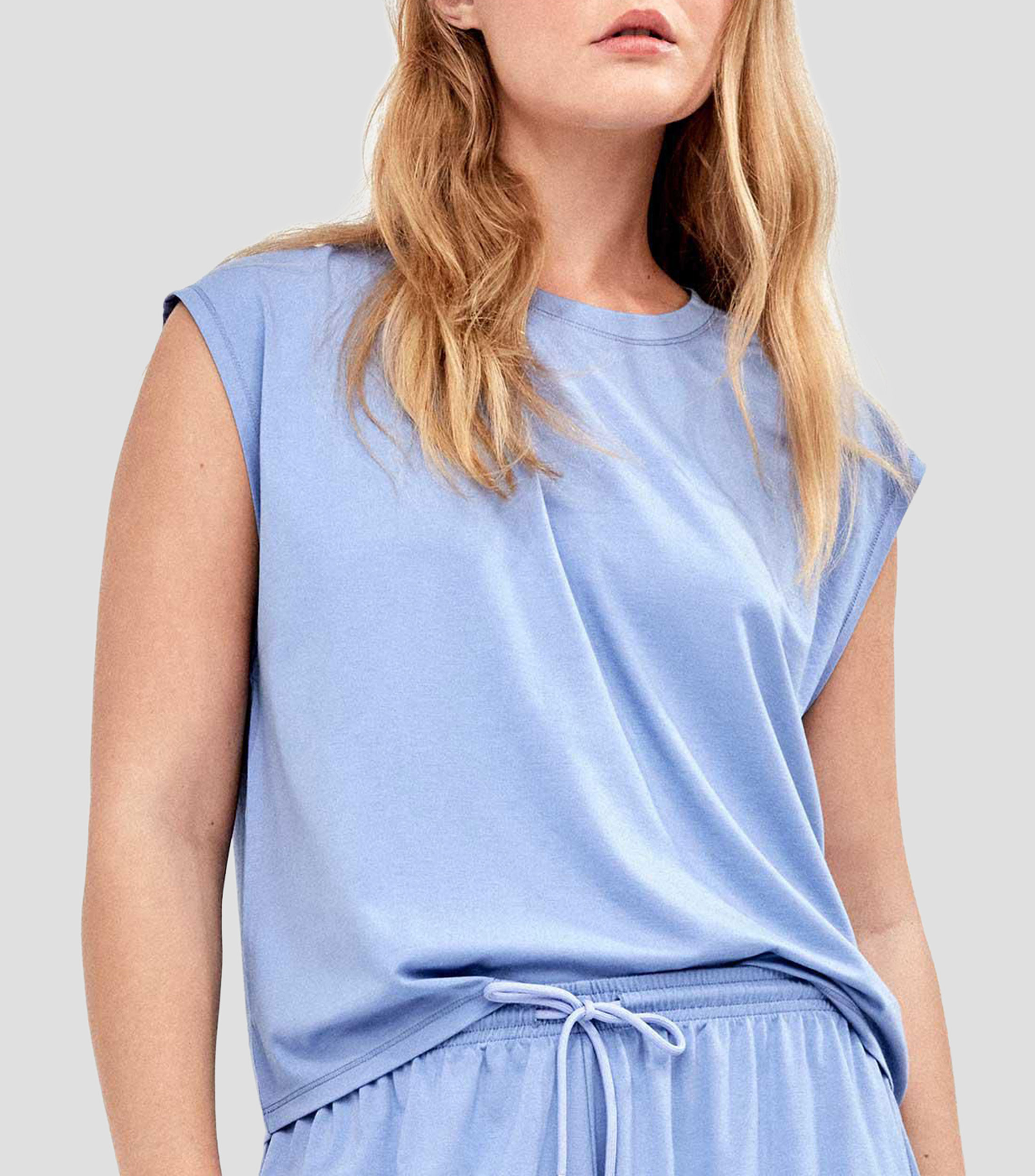 Playera pijama de cuello redondo sin mangas y diseño liso Mujer