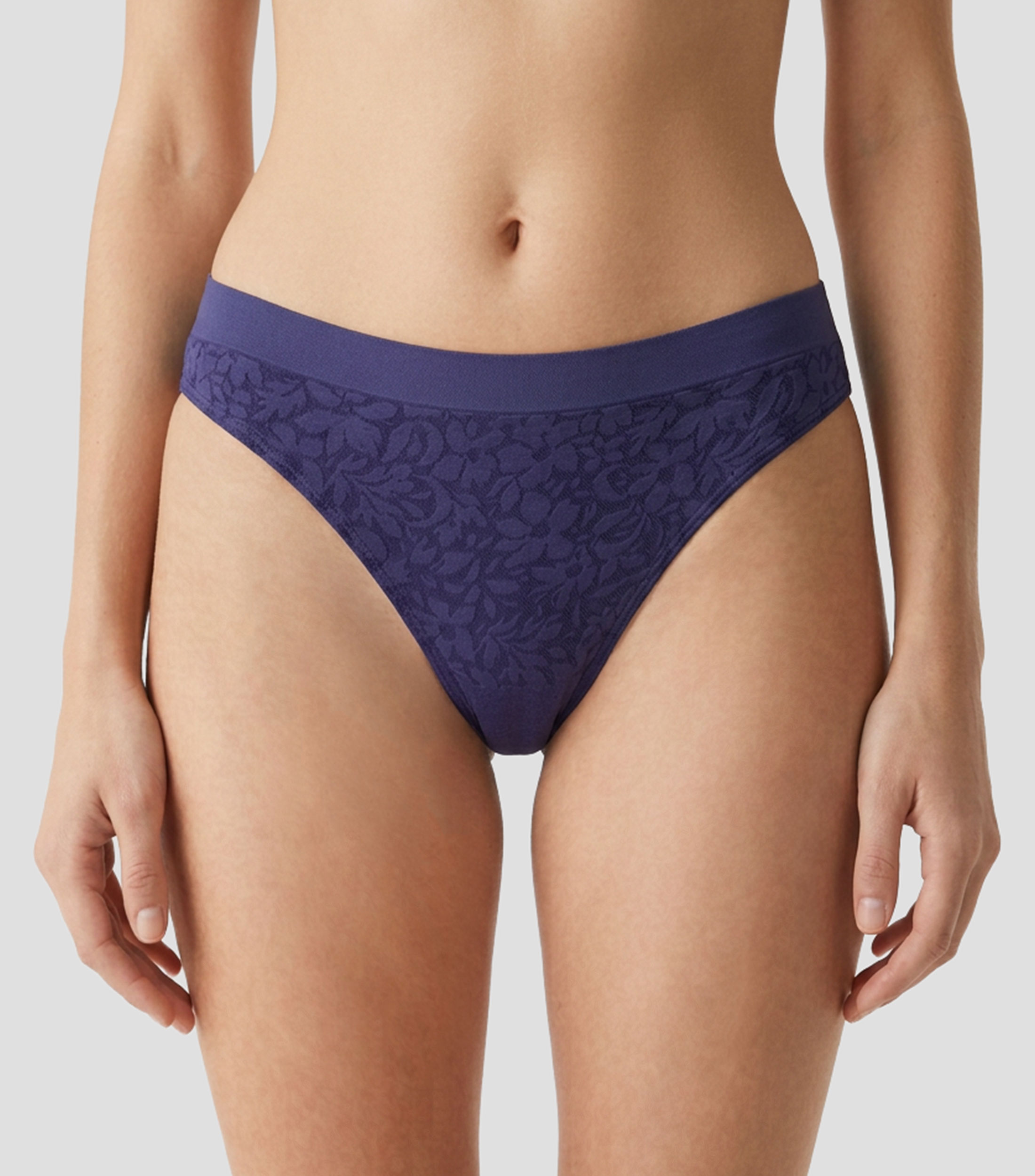Tanga con estampado Mujer