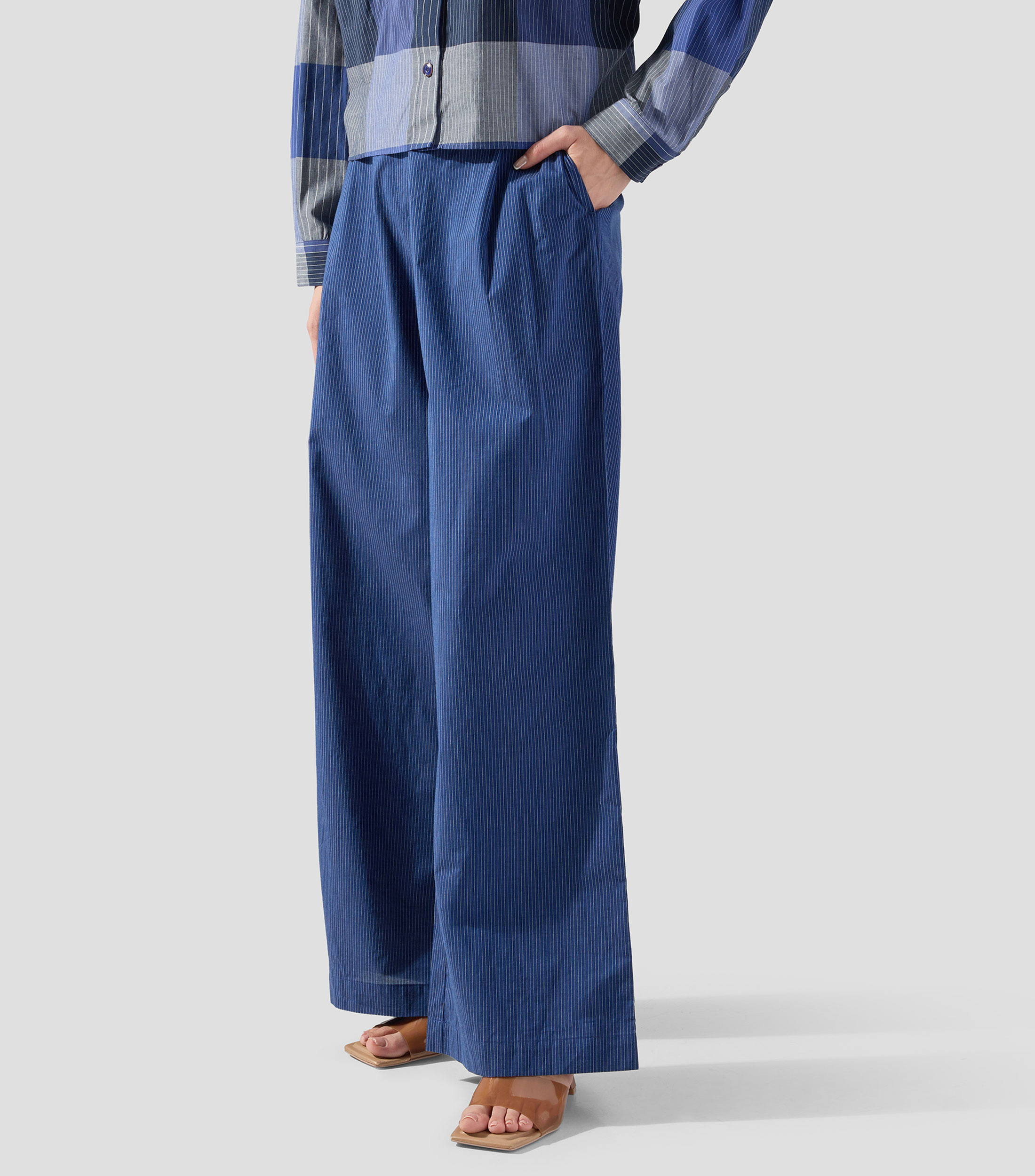 Pantalón casual Mujer
