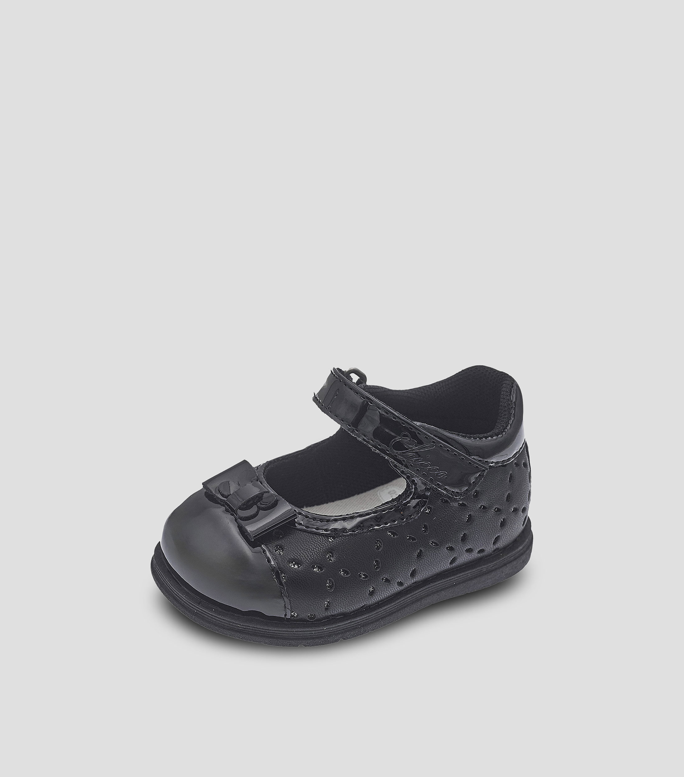 Flats Giast con calados y moño Niña