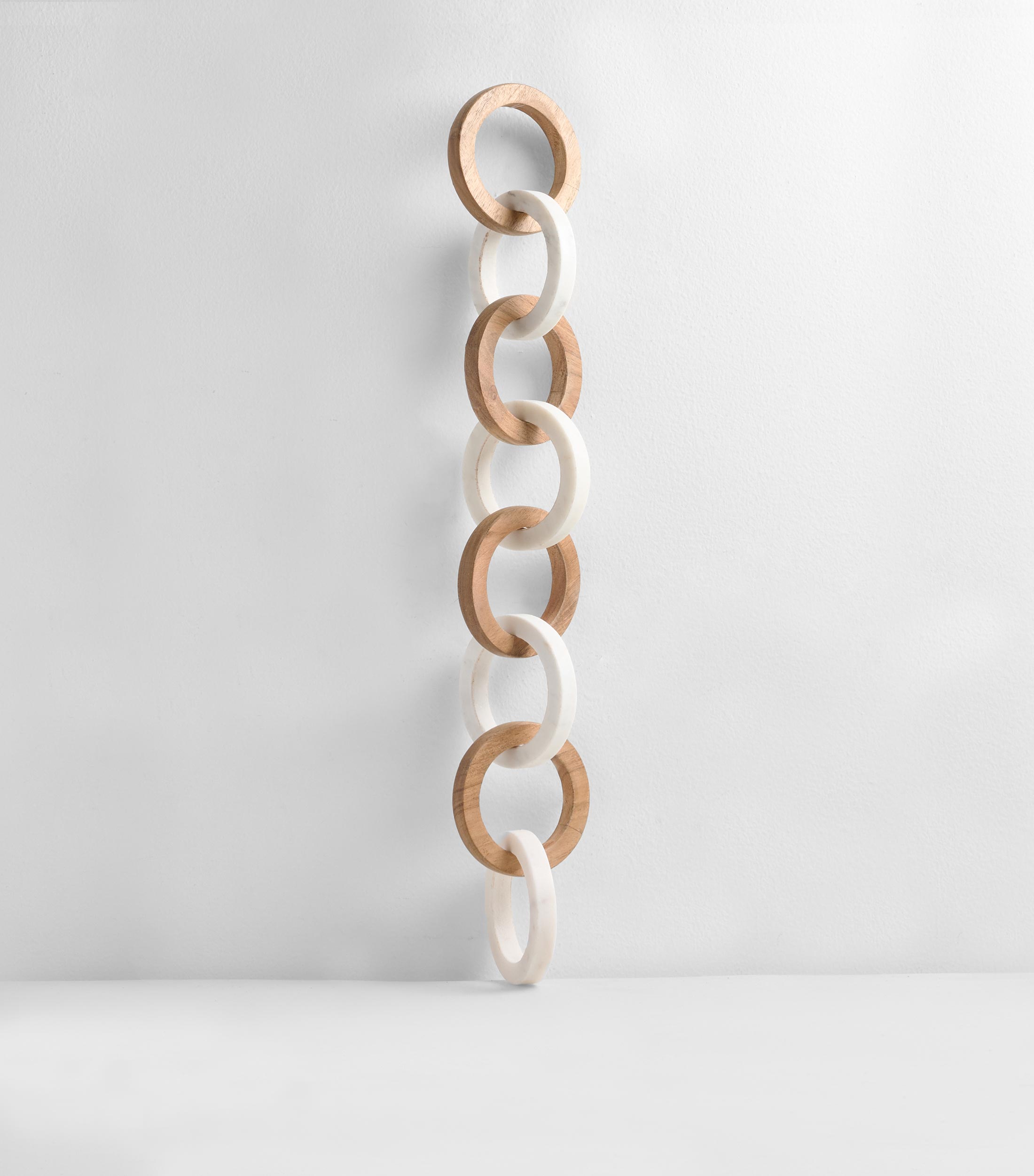 Figura Decorativa Cadena