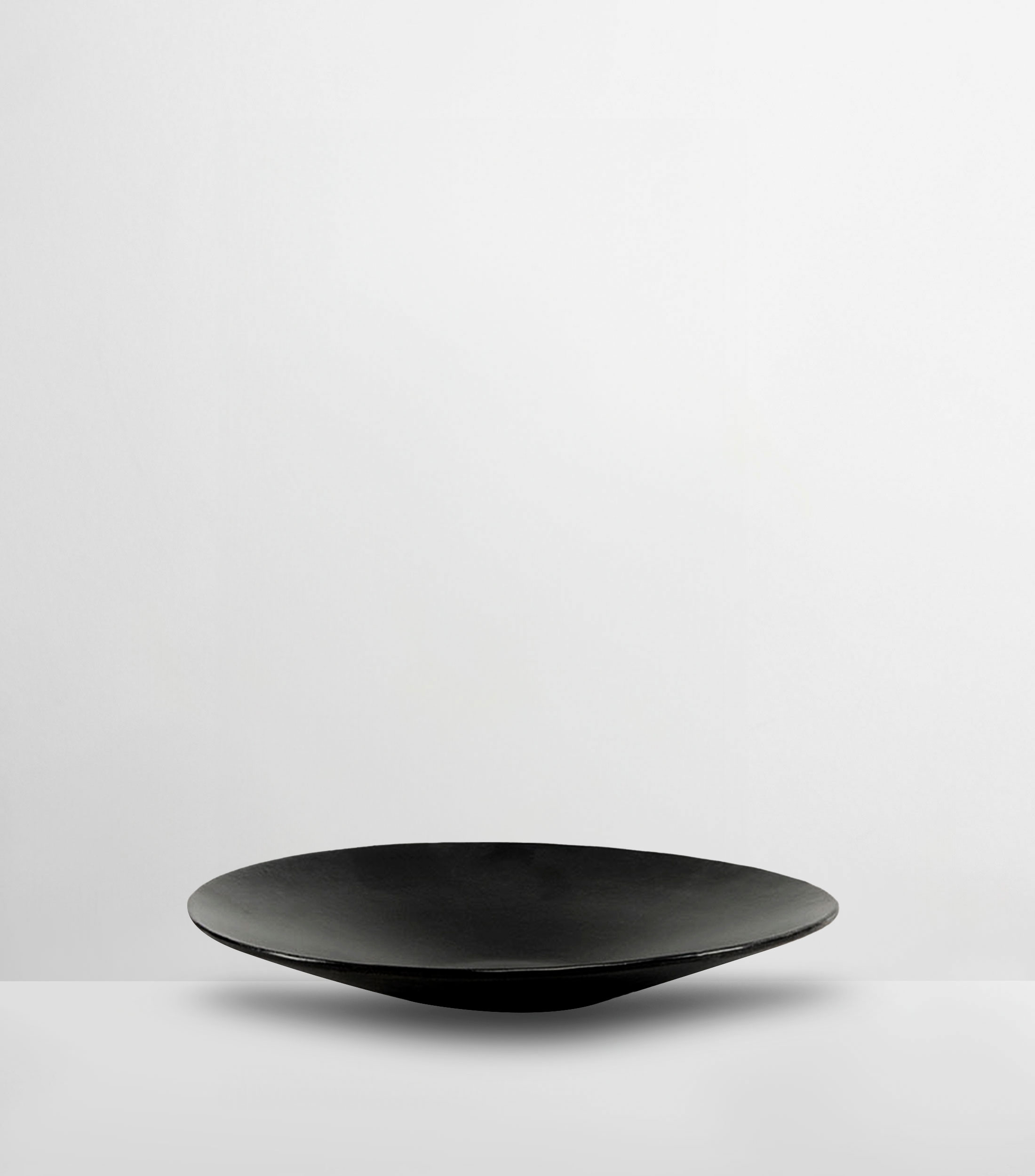 Plato cónico Neo liso