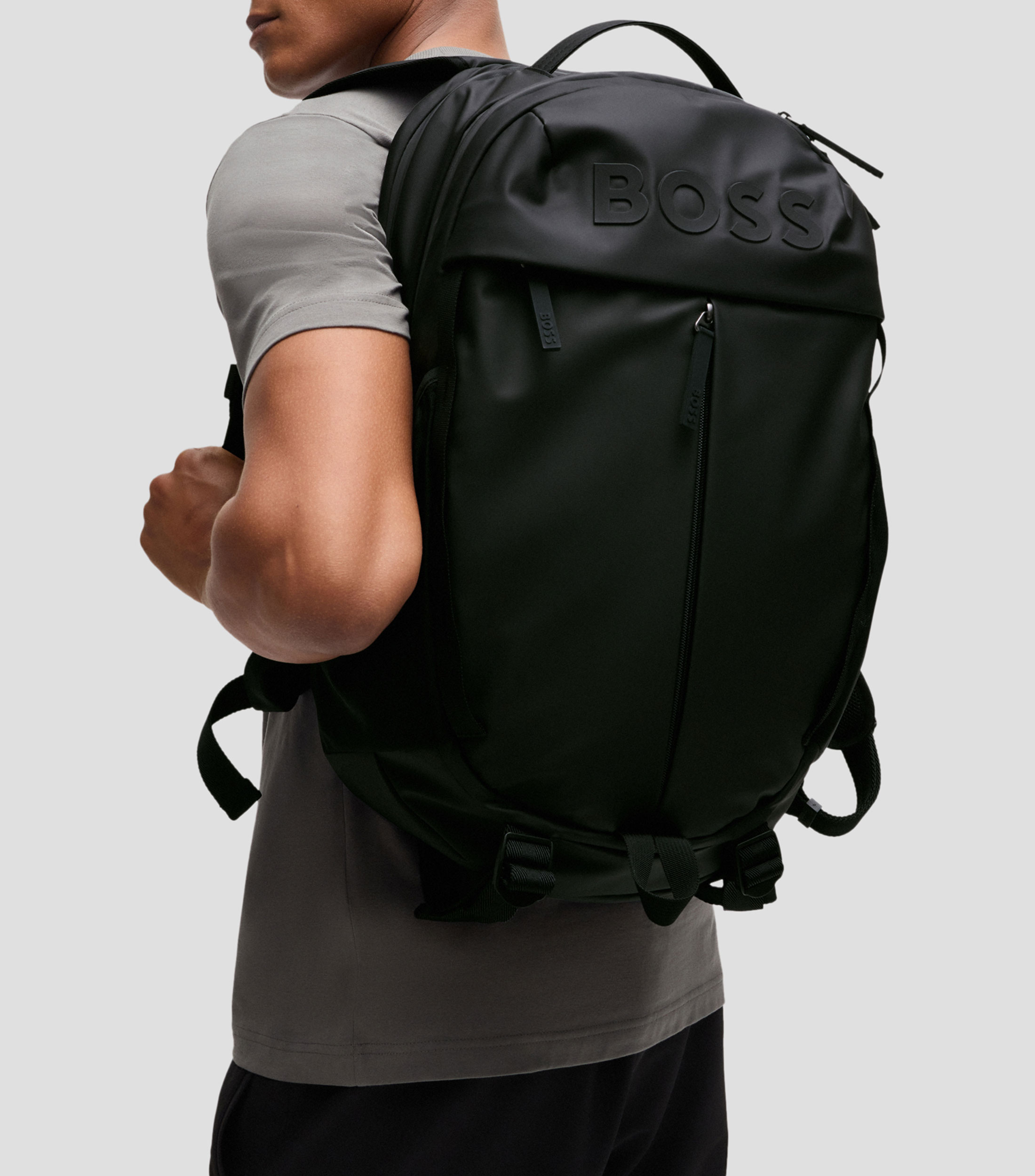 Mochila sintética con detalles del logo Hombre