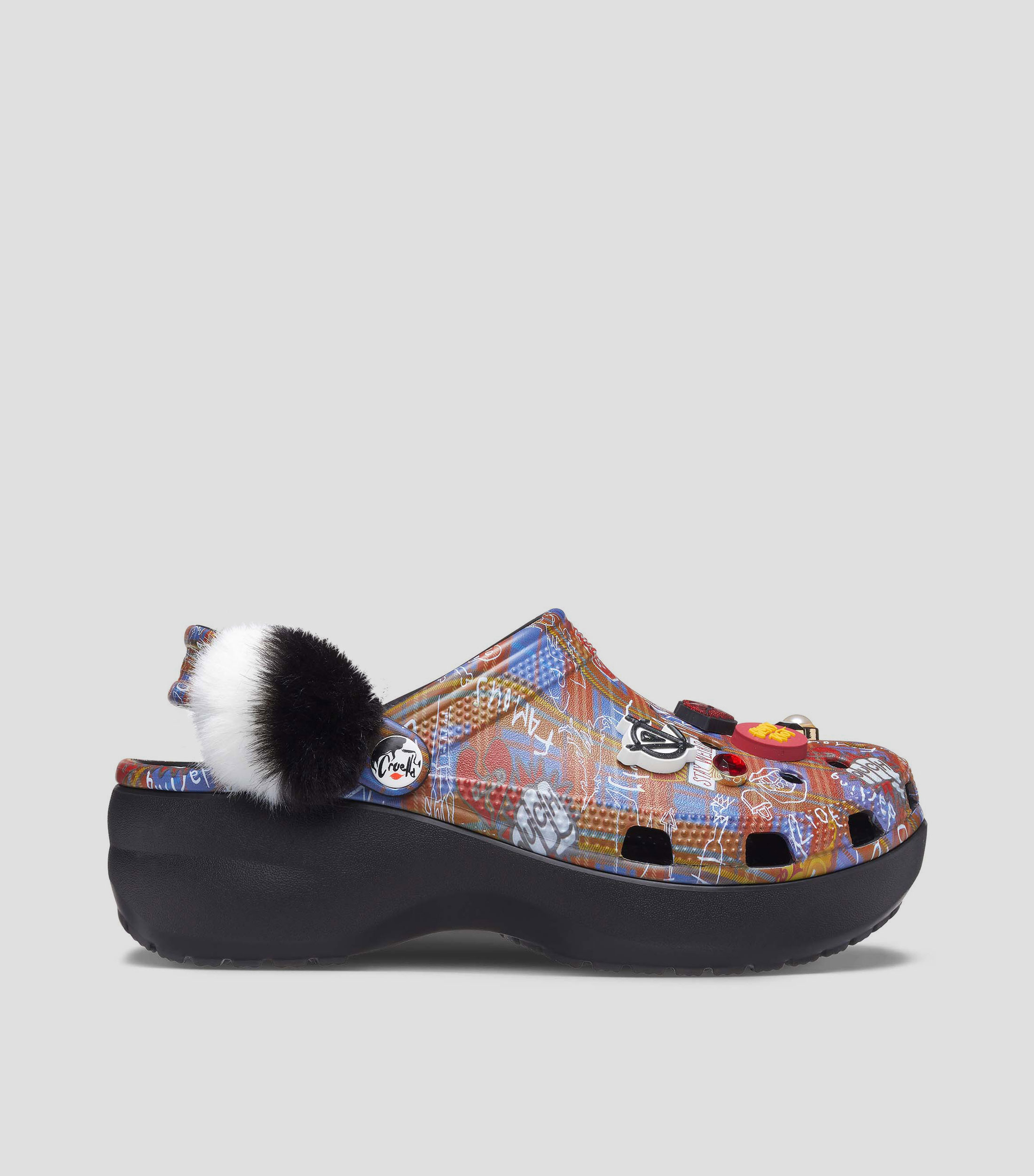Palacio de sales hierro crocs