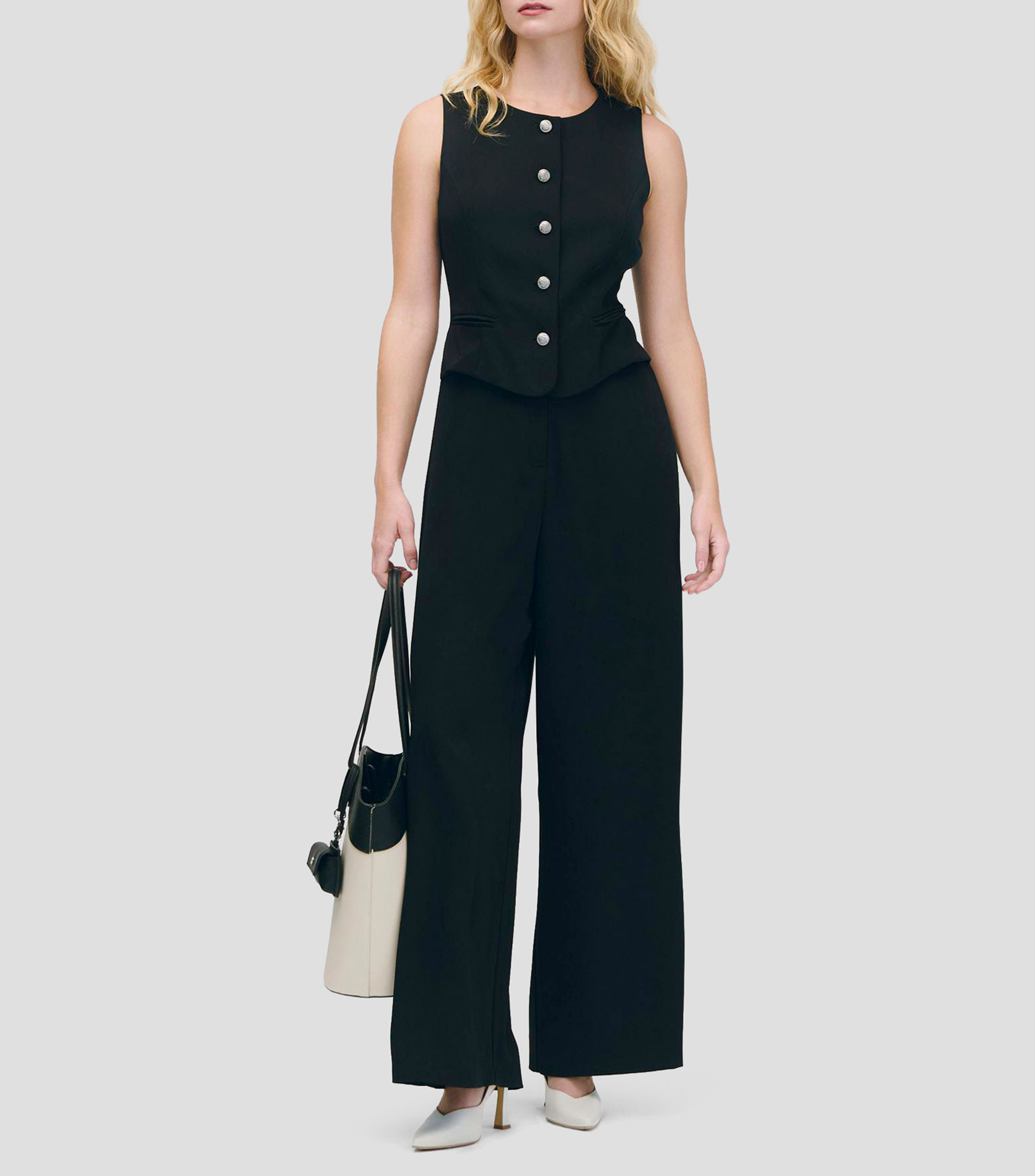 Jumpsuit Palazzo Negro Chaleco Simulado Escote Redondo Mujer