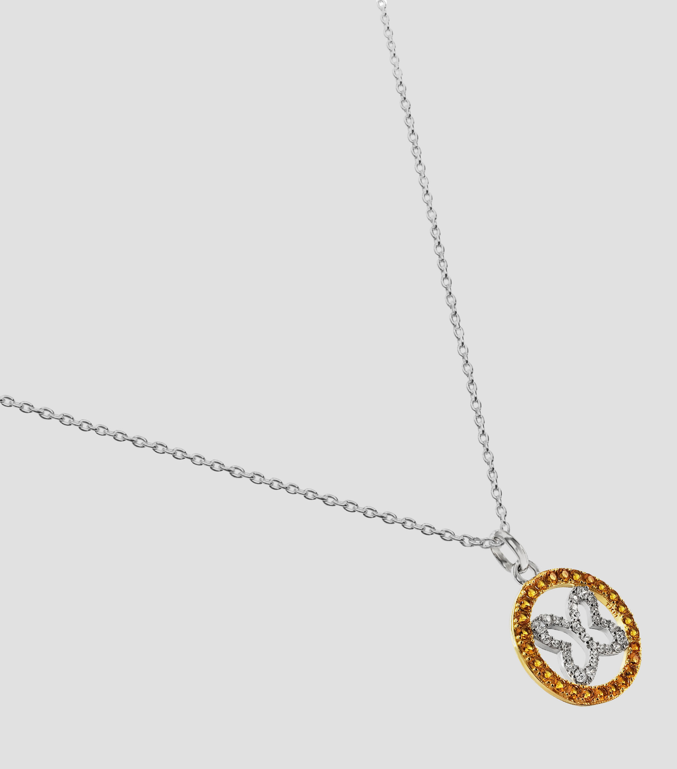 Dije de mariposa en plata con zirconias Mujer