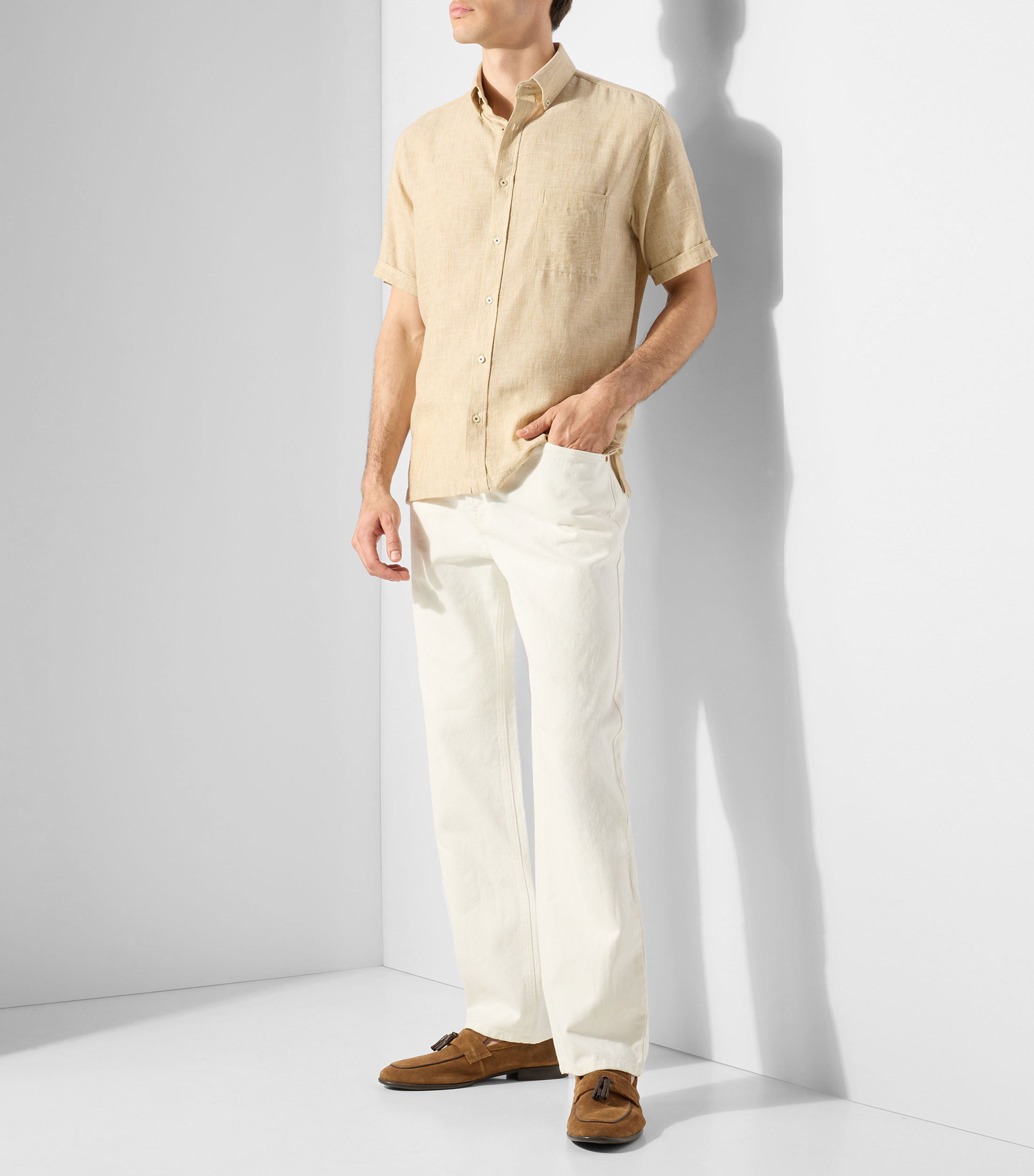 Camisa lisa con manga corta Hombre