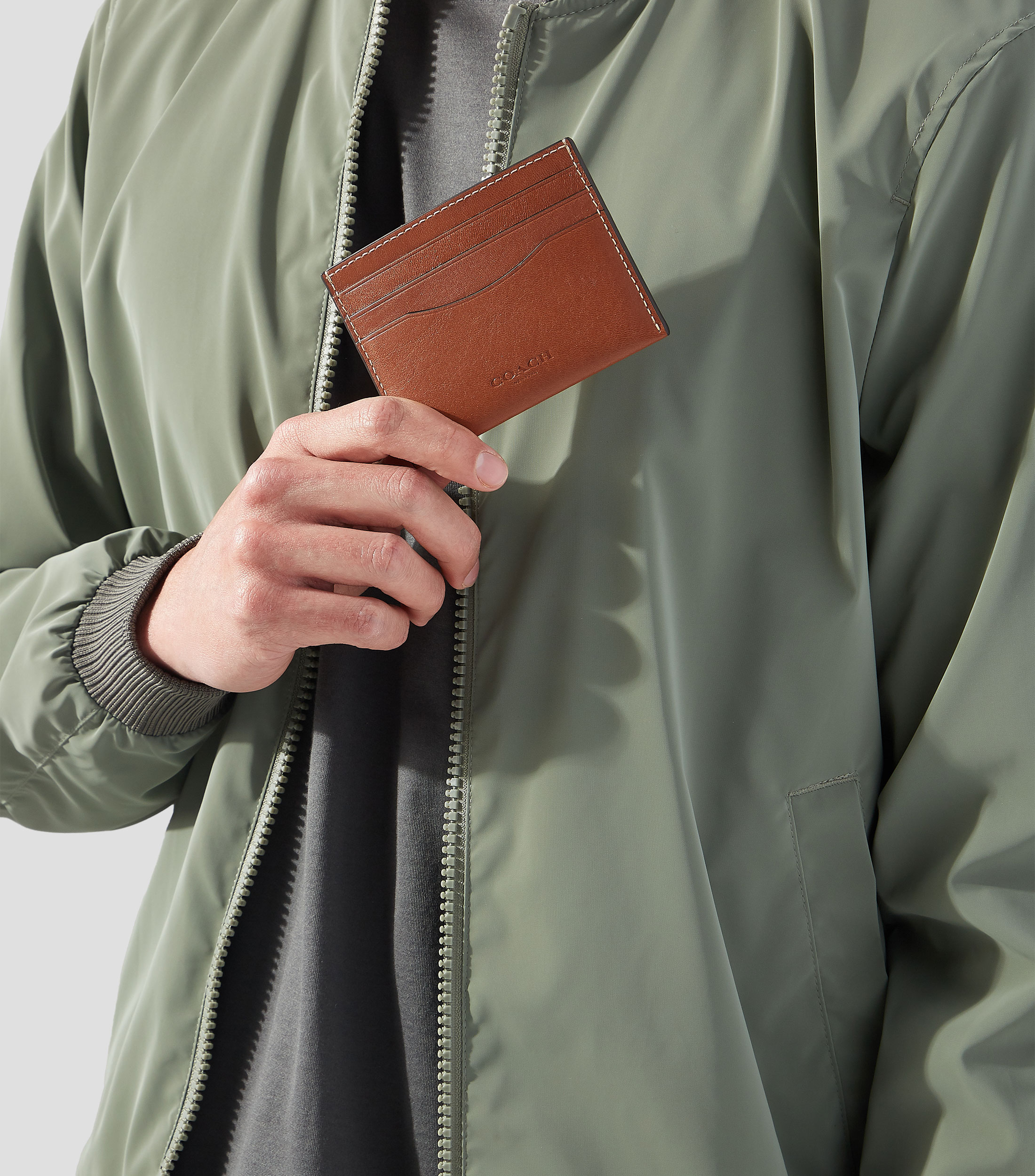 Tarjetero en piel vacuna liso Hombre