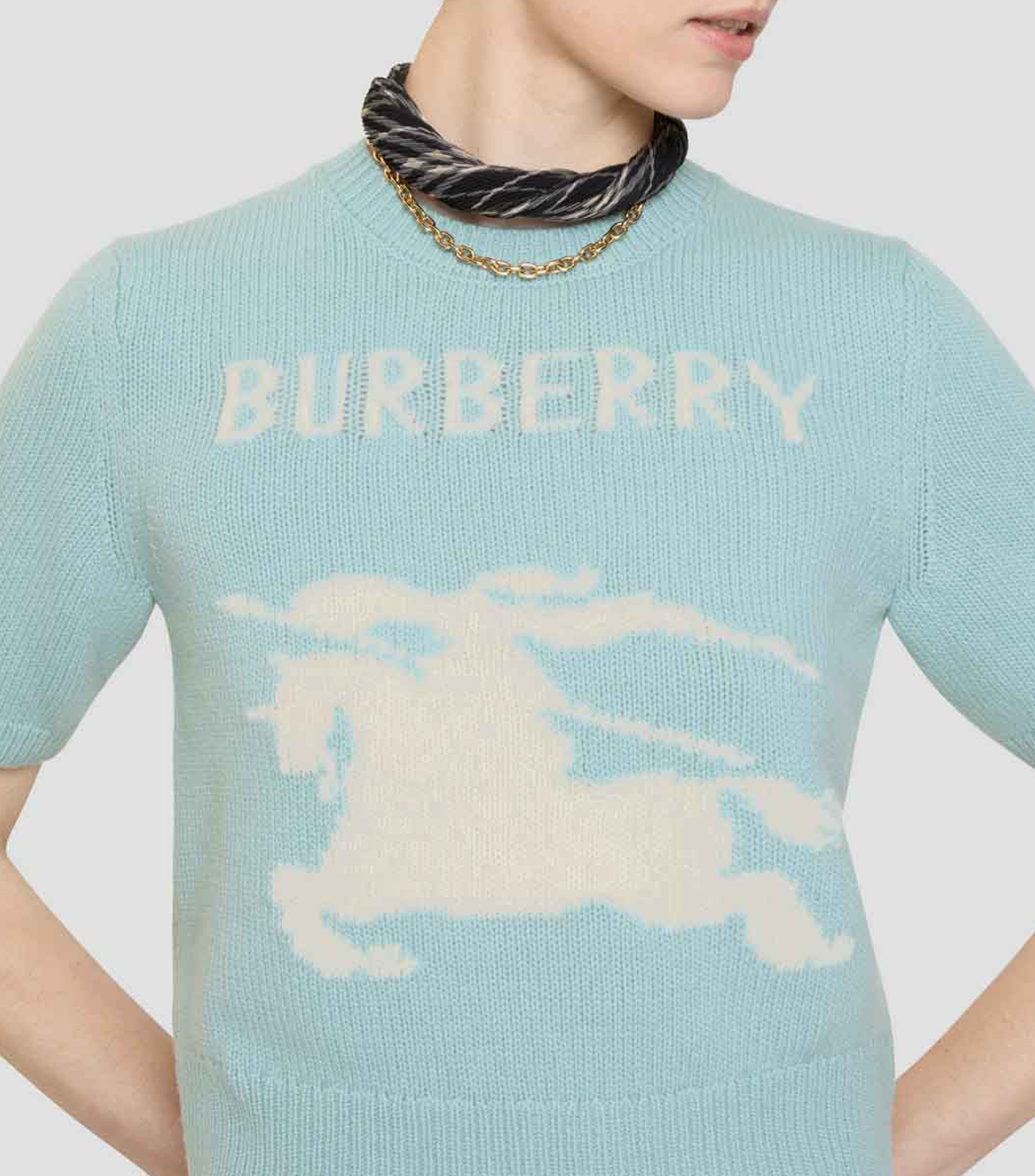 Blusa en lana con estampado manga corta Mujer