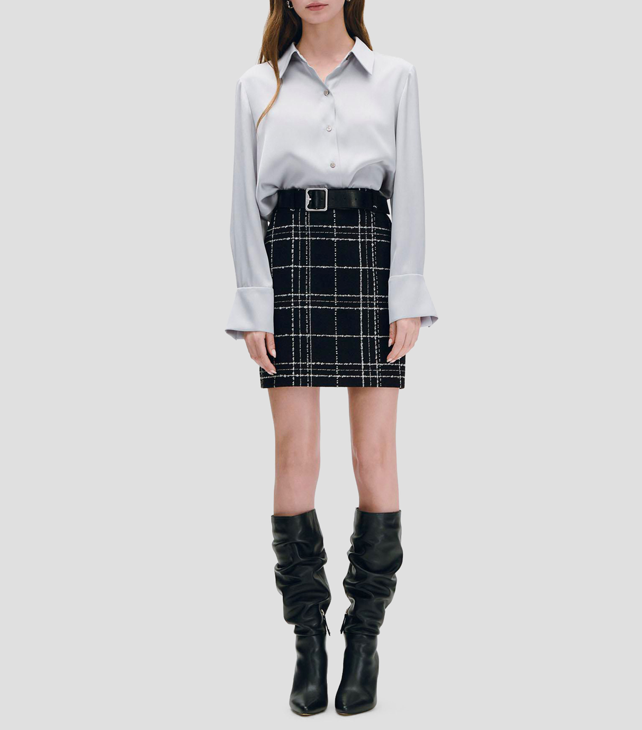 Blusa Camisera Satín Plata Puño Francés Mujer