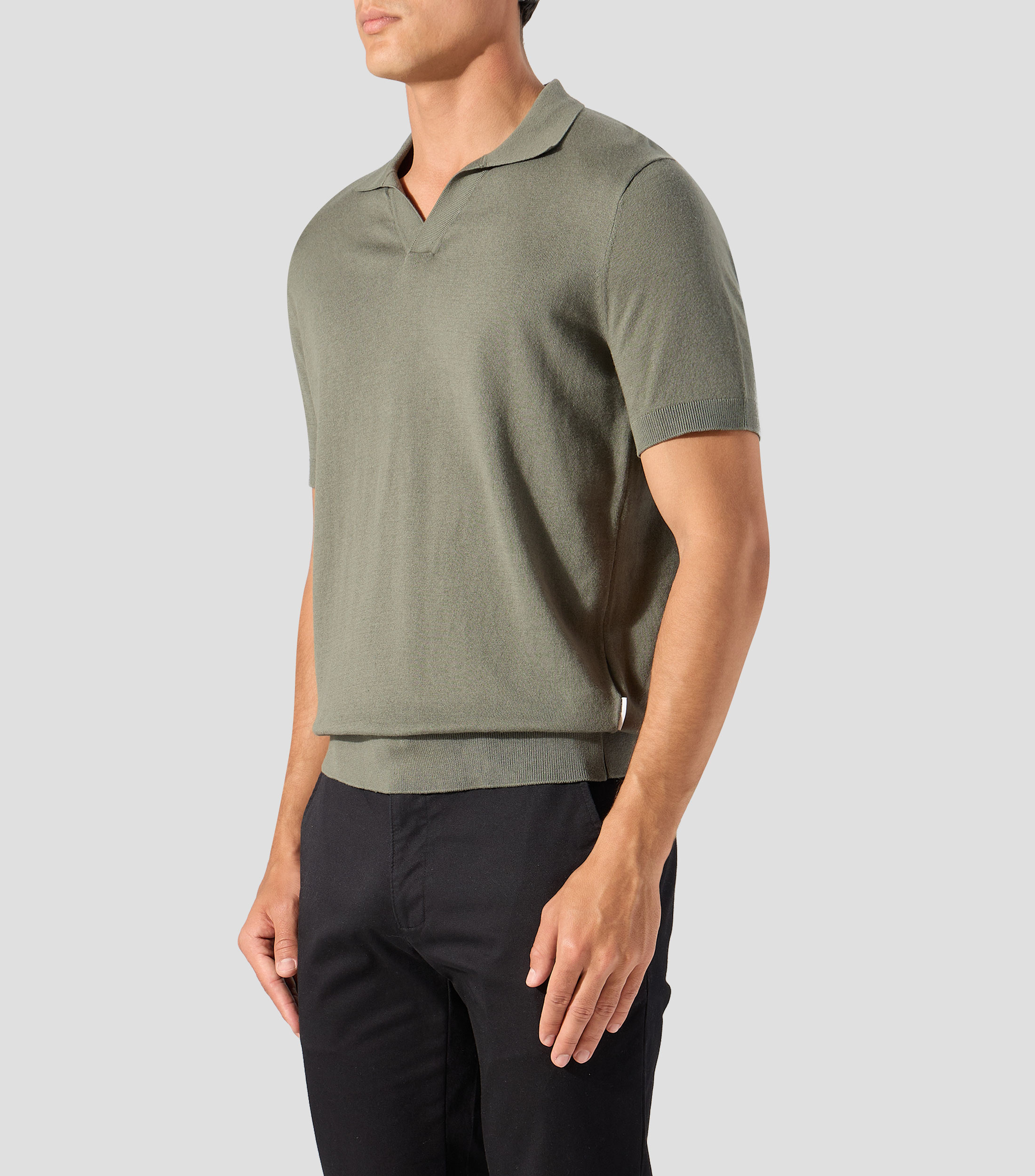 Playera tipo polo manga corta lisa Hombre