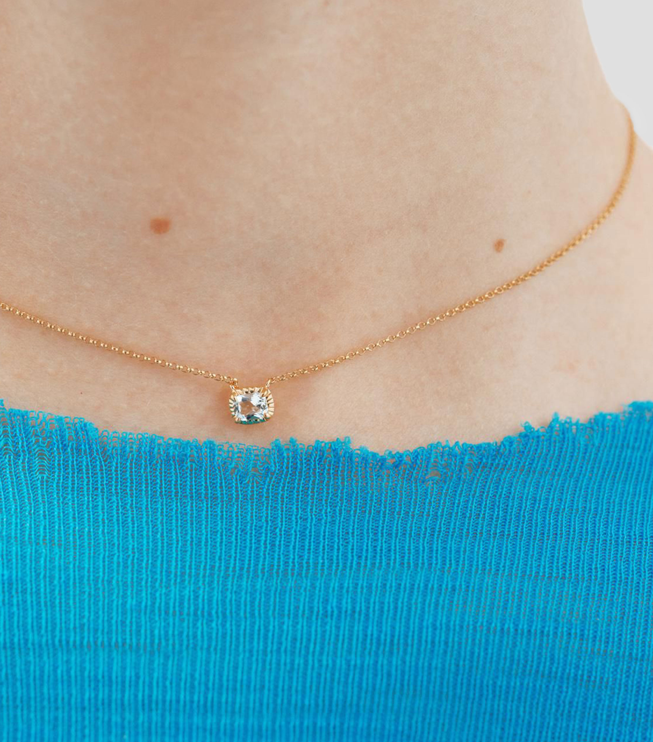 Collar en plata .925 con topacio azul sky Mujer
