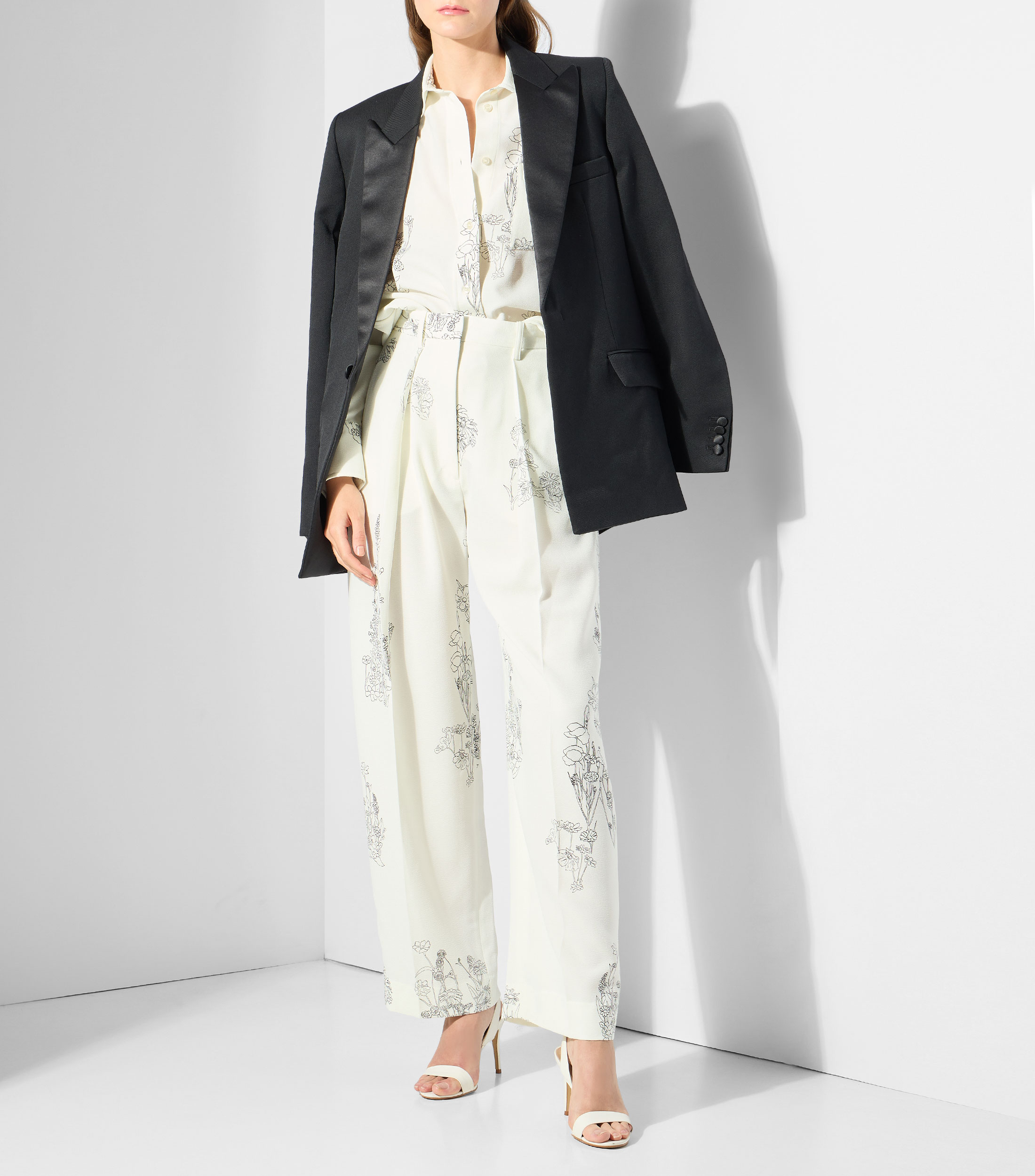 Pantalón casual Mujer